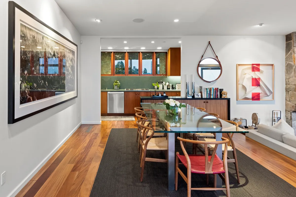 Wander Beverly Hills Gem #8