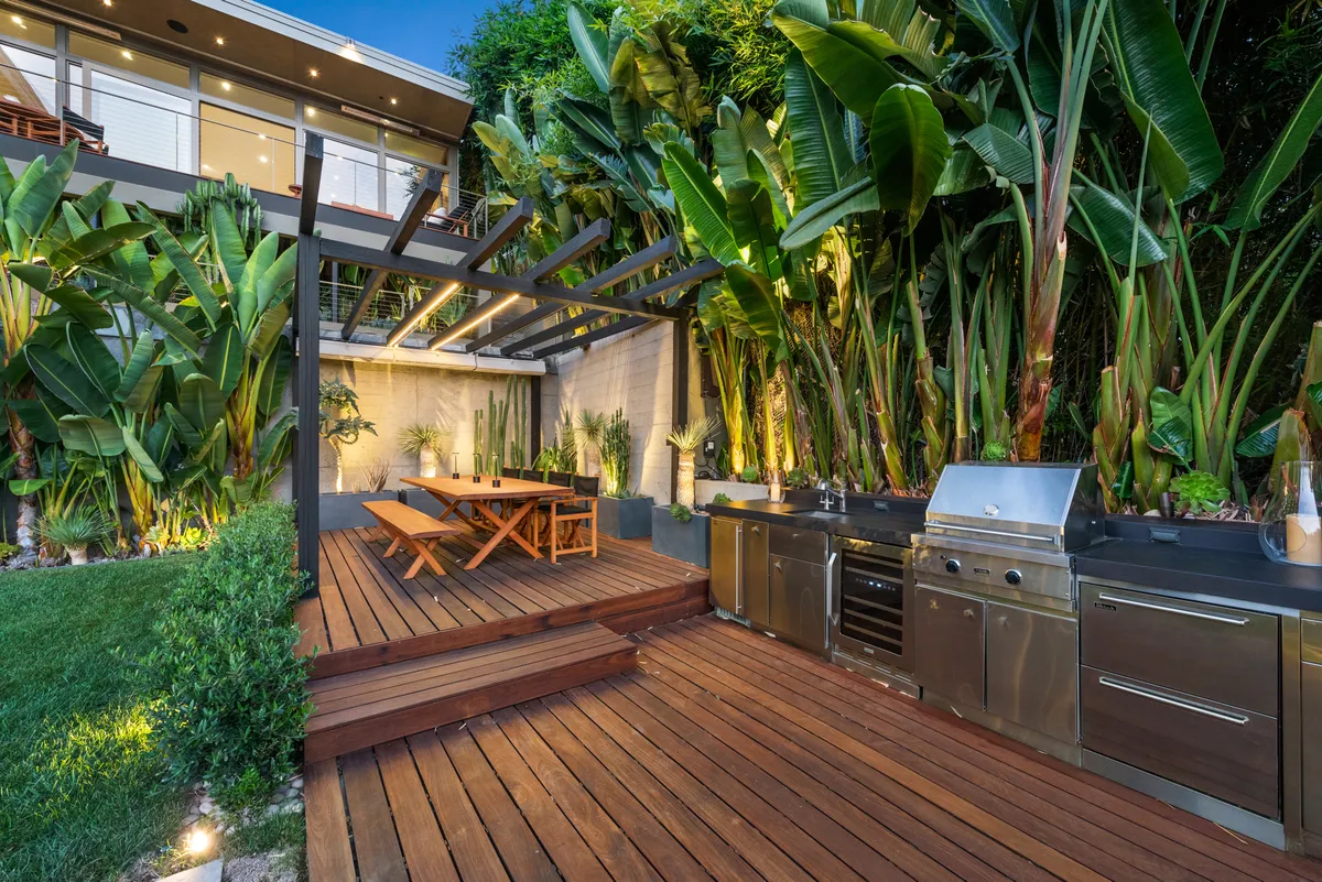 Wander Beverly Hills Gem #24