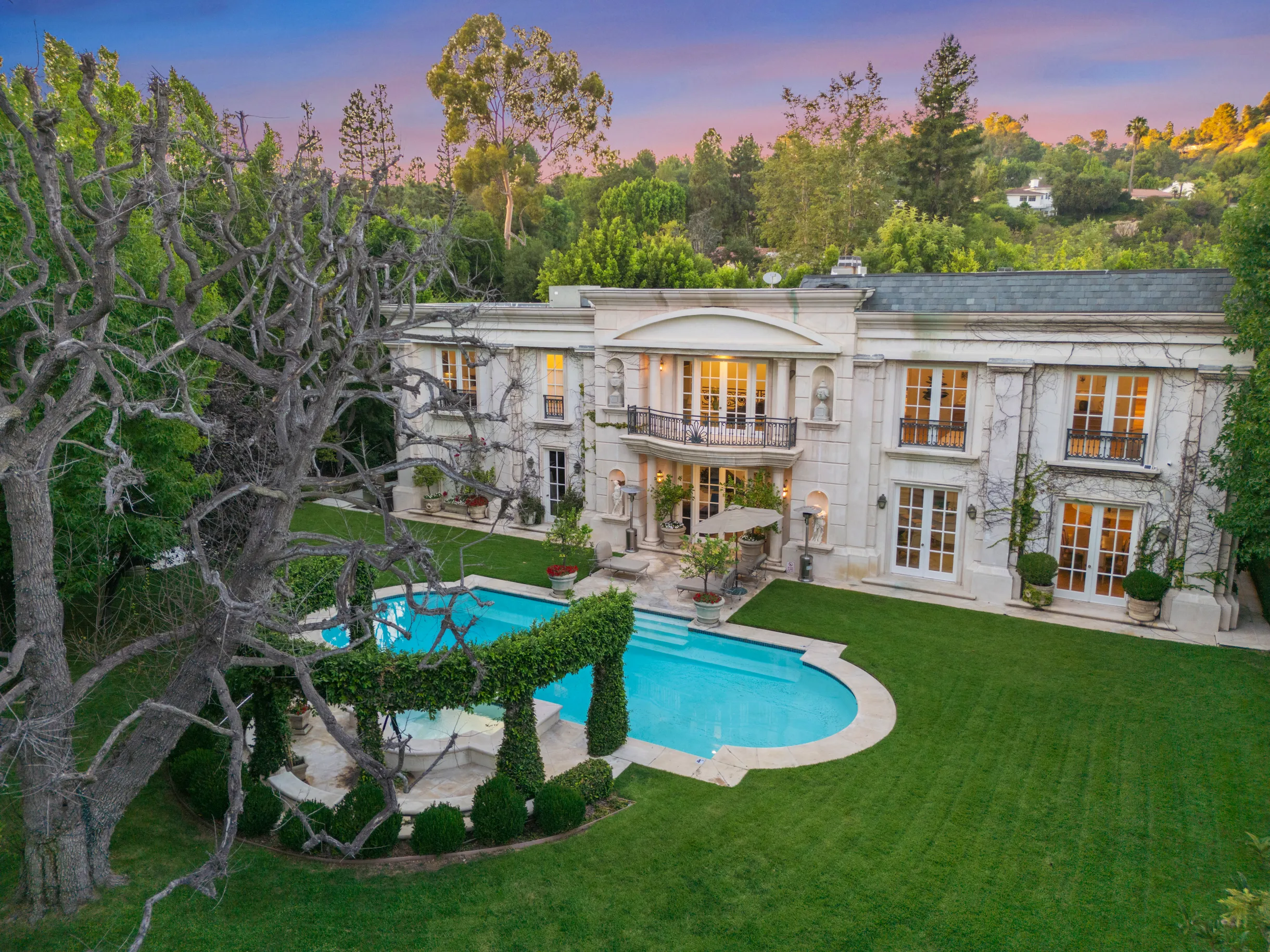 Wander Beverly Hills Villa #4