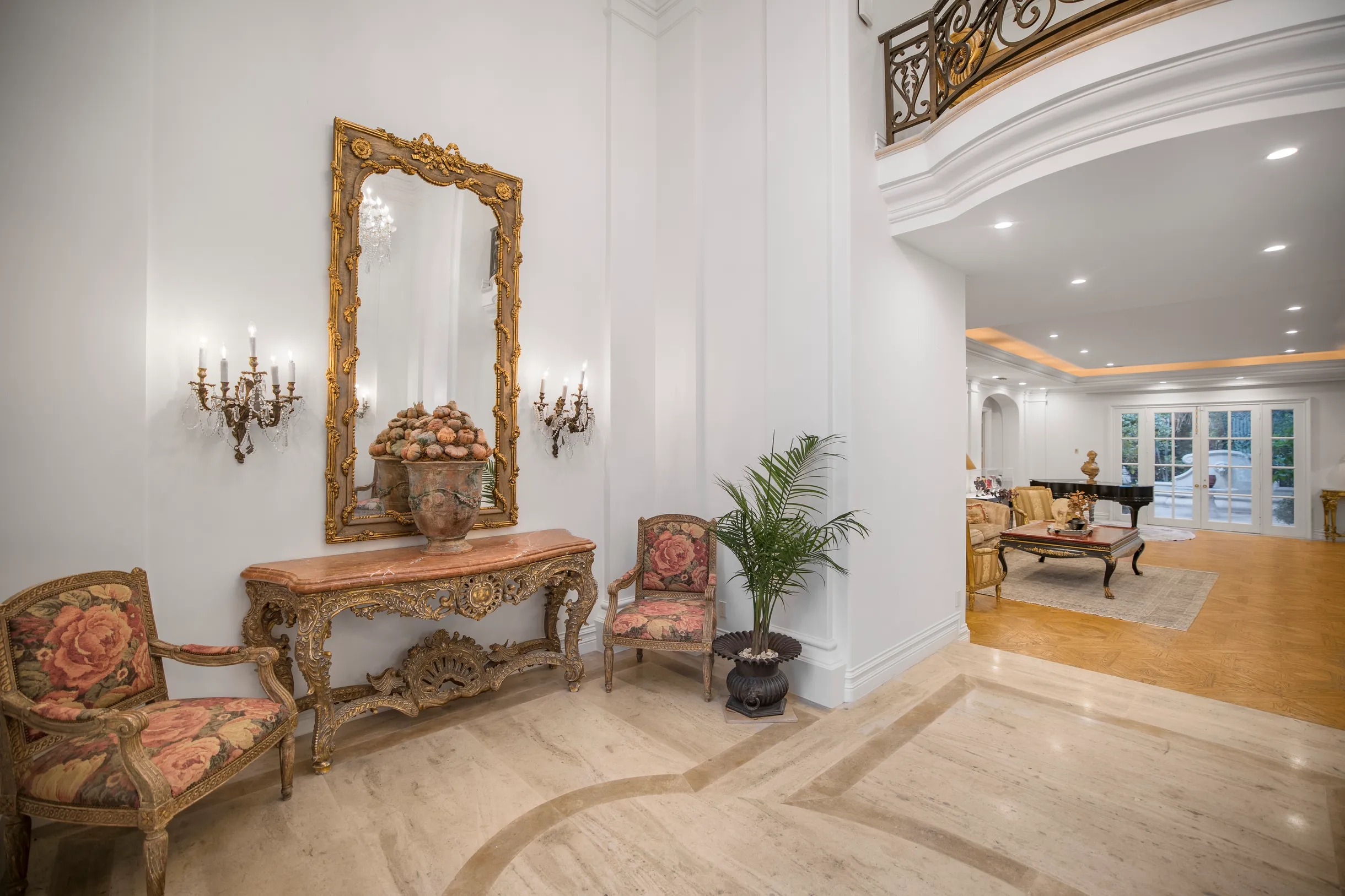 Wander Beverly Hills Villa #47