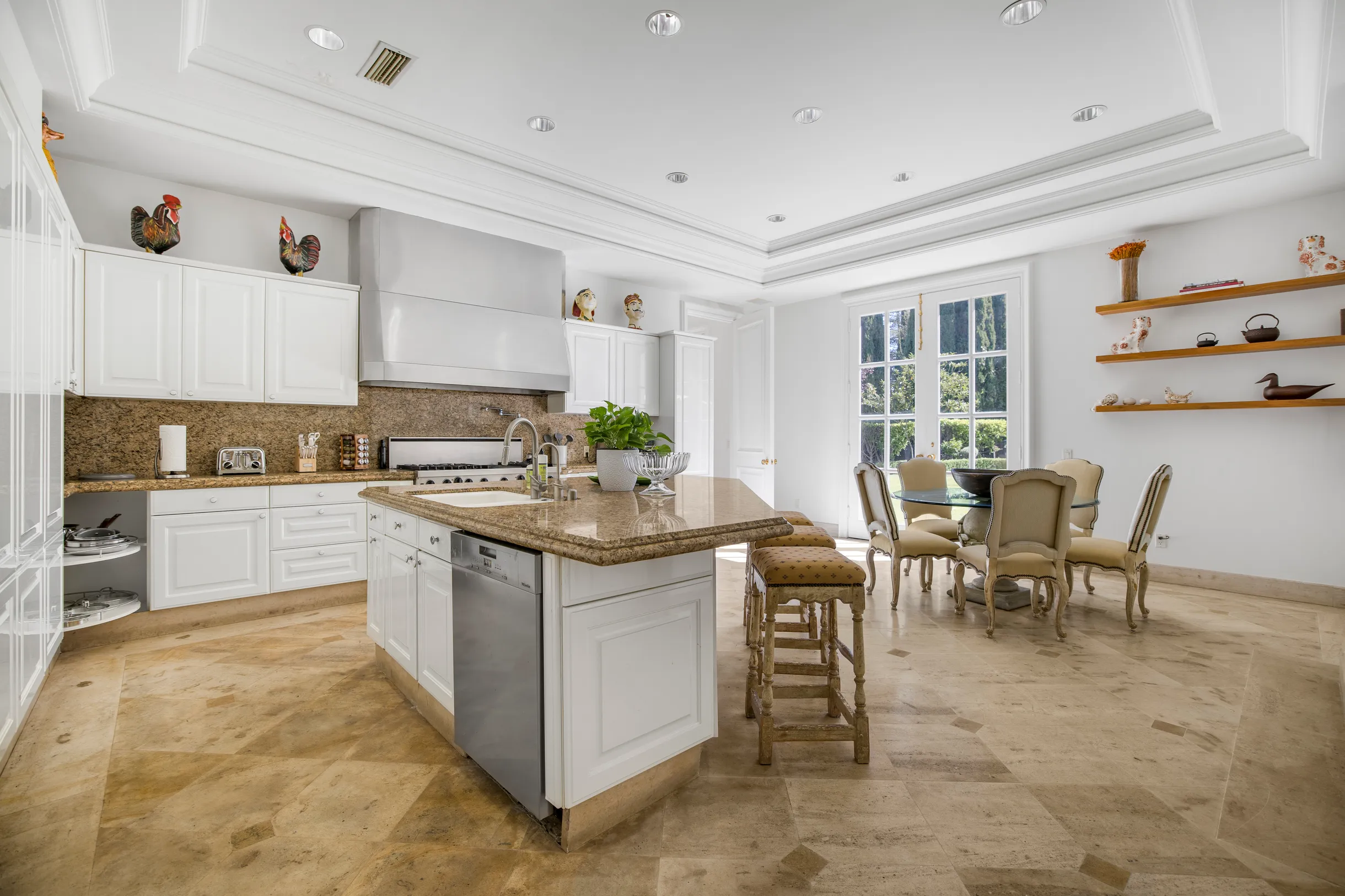 Wander Beverly Hills Villa #8