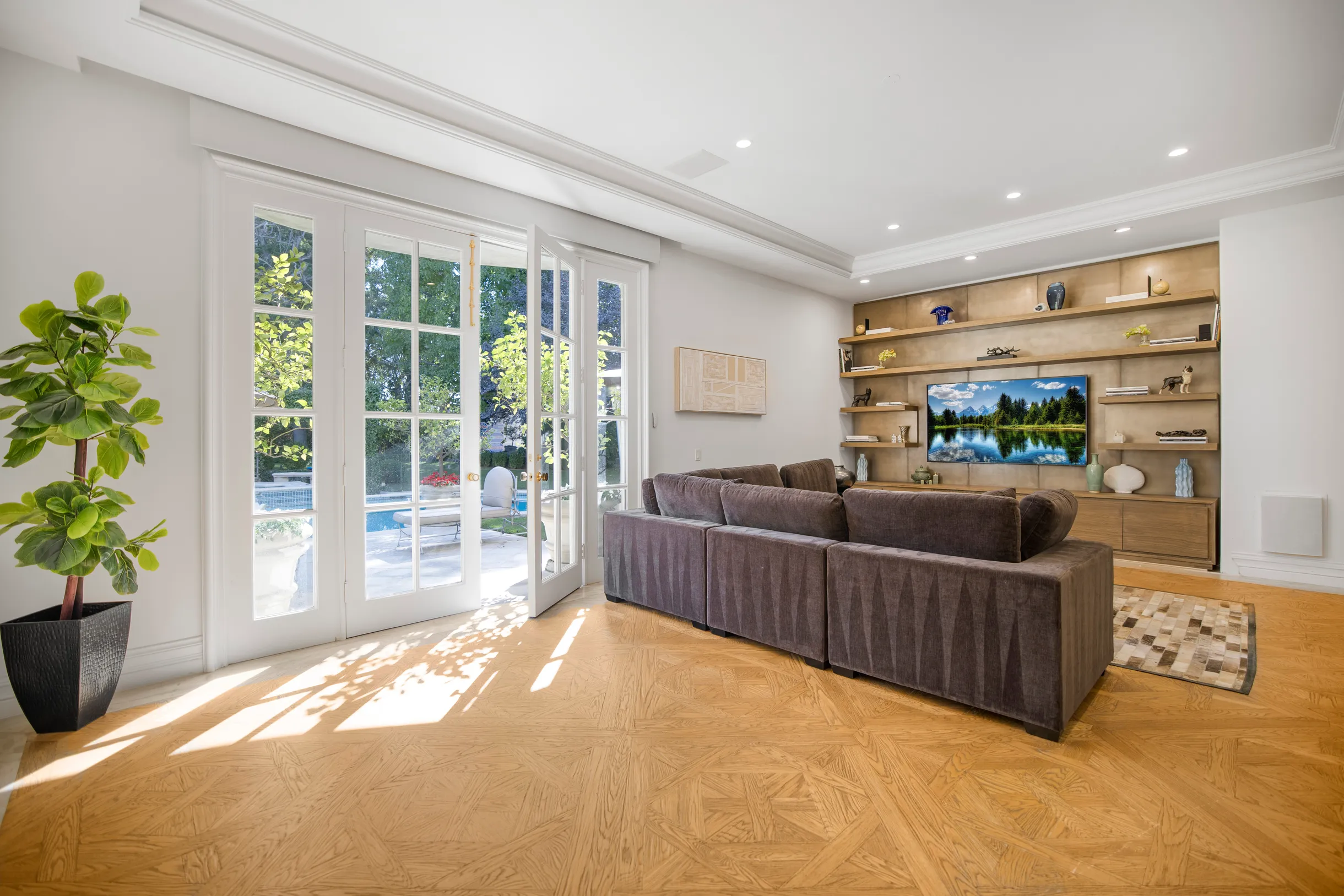 Wander Beverly Hills Villa #9