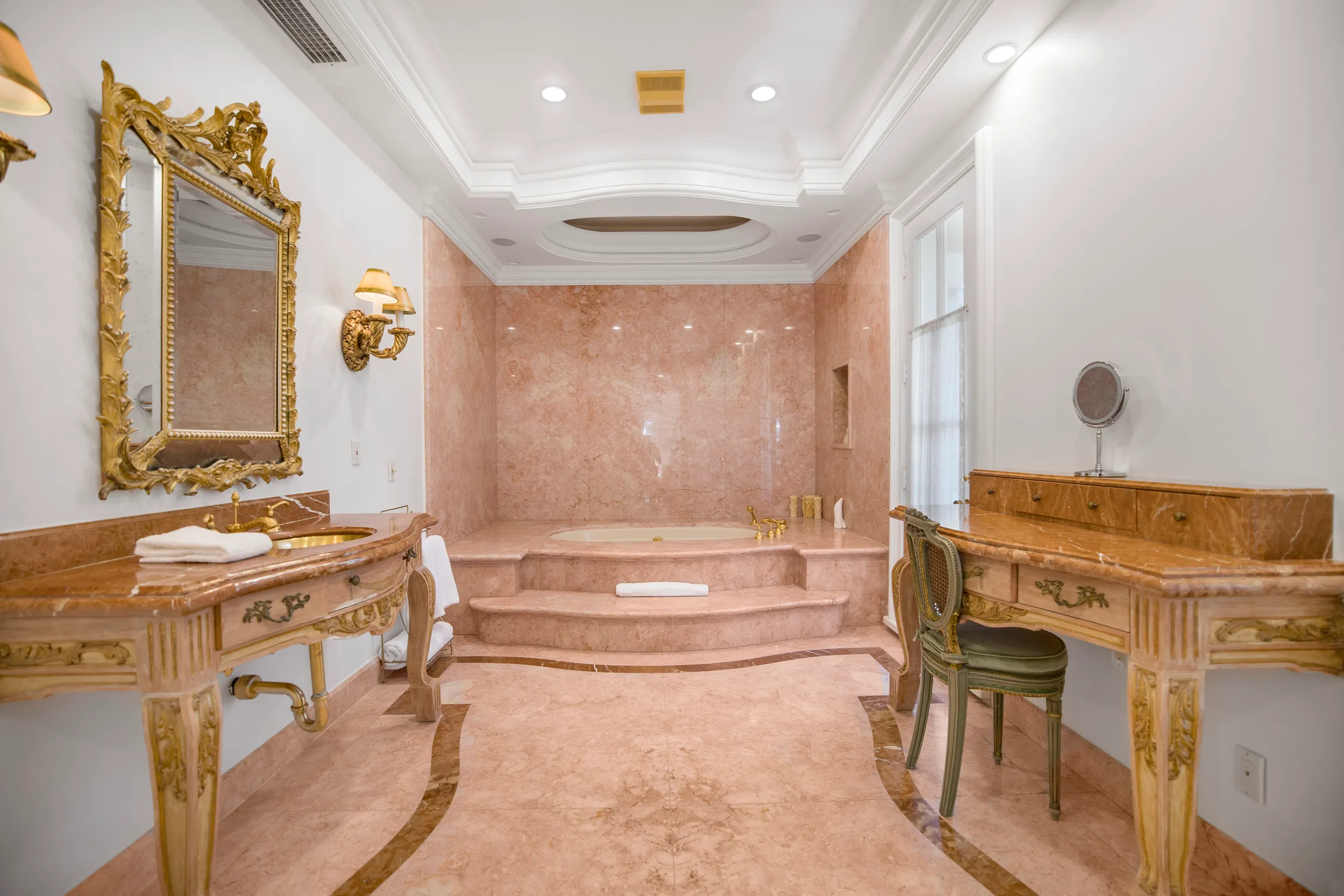 Wander Beverly Hills Villa #37