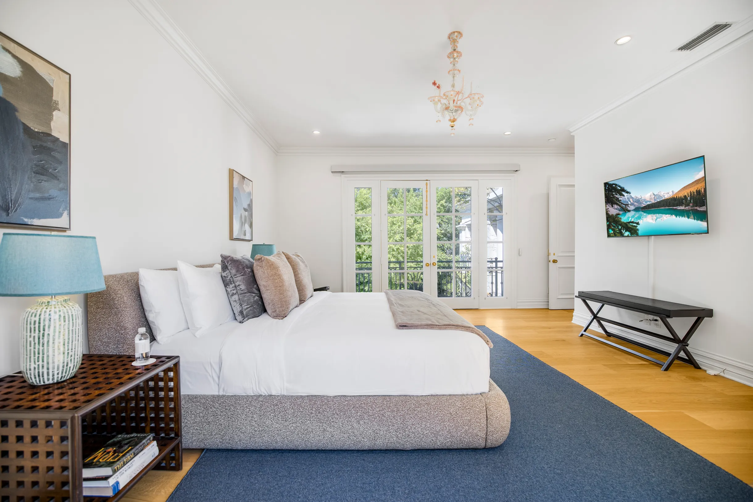 Wander Beverly Hills Villa #38