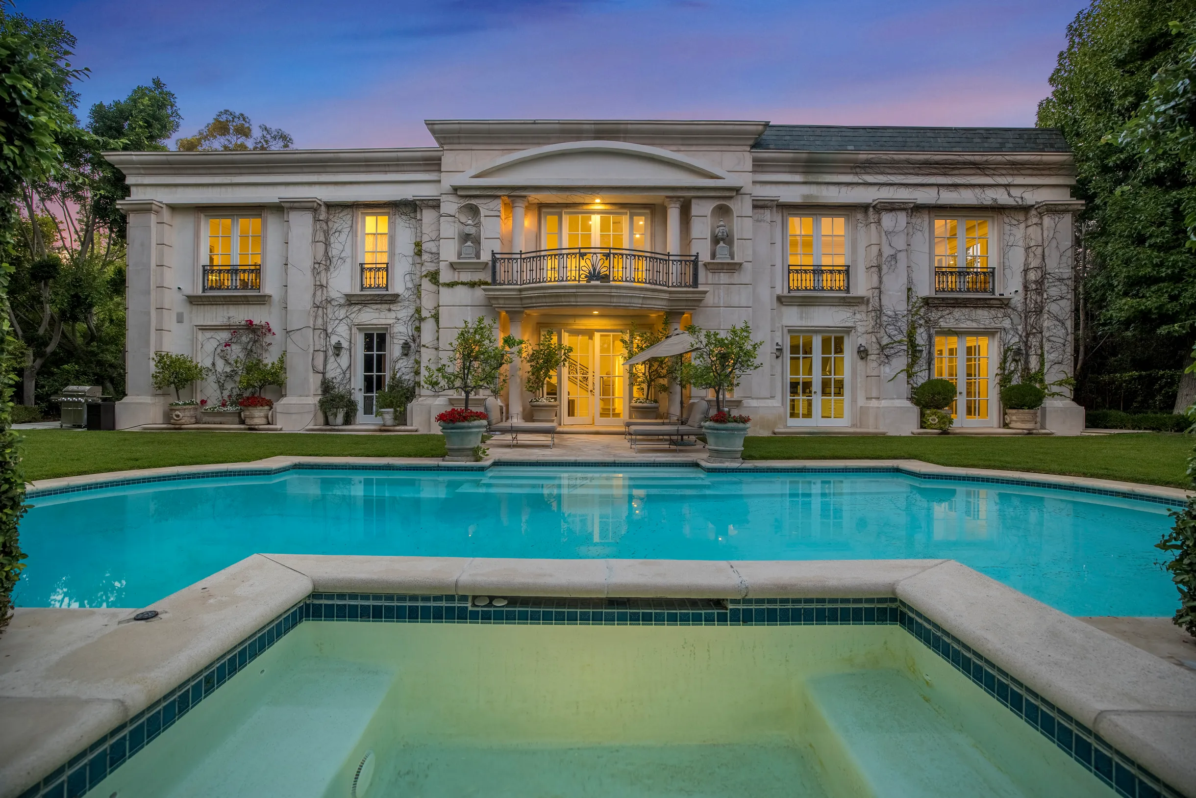Wander Beverly Hills Villa #28
