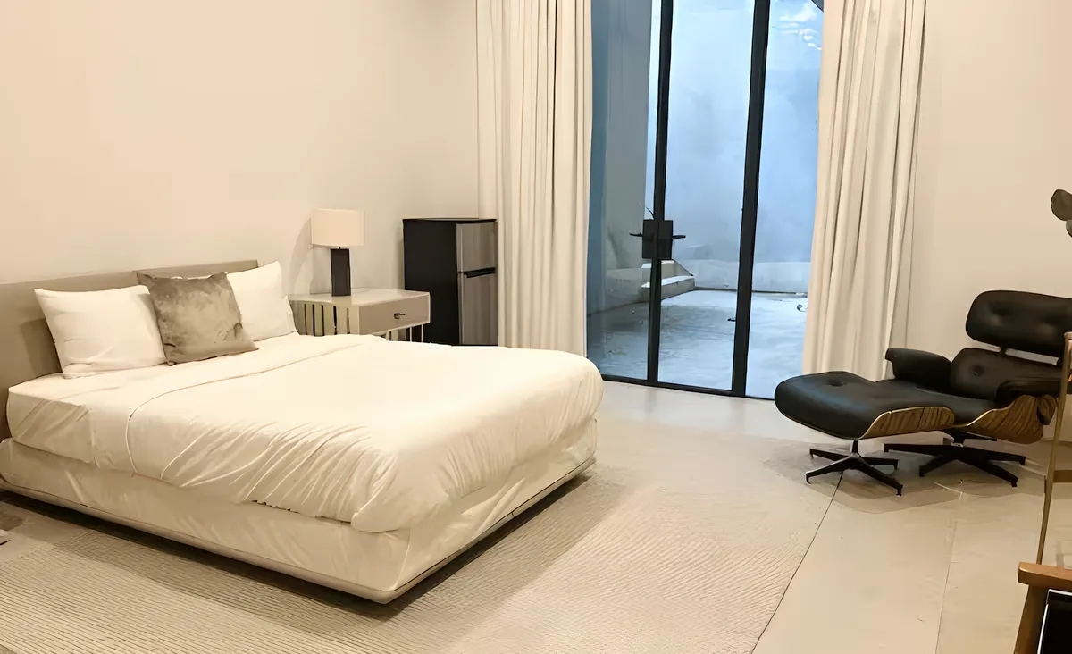 Bedroom 6 image