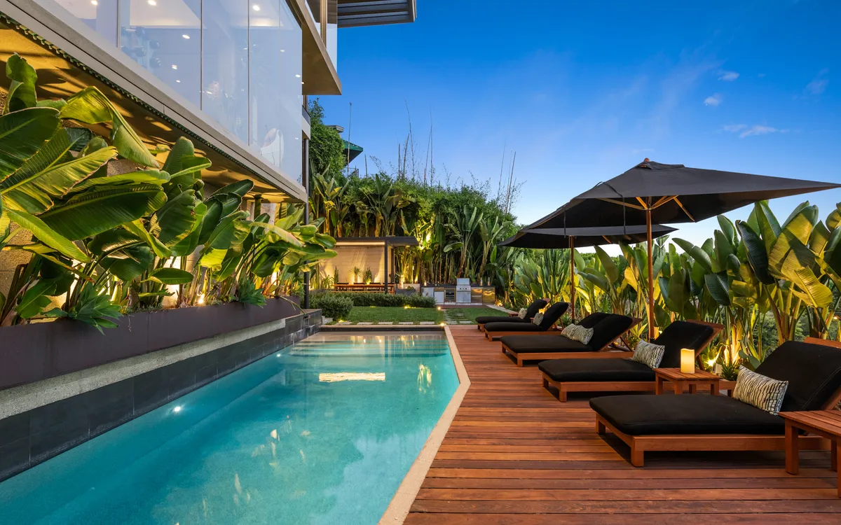 Wander Beverly Hills Gem #2