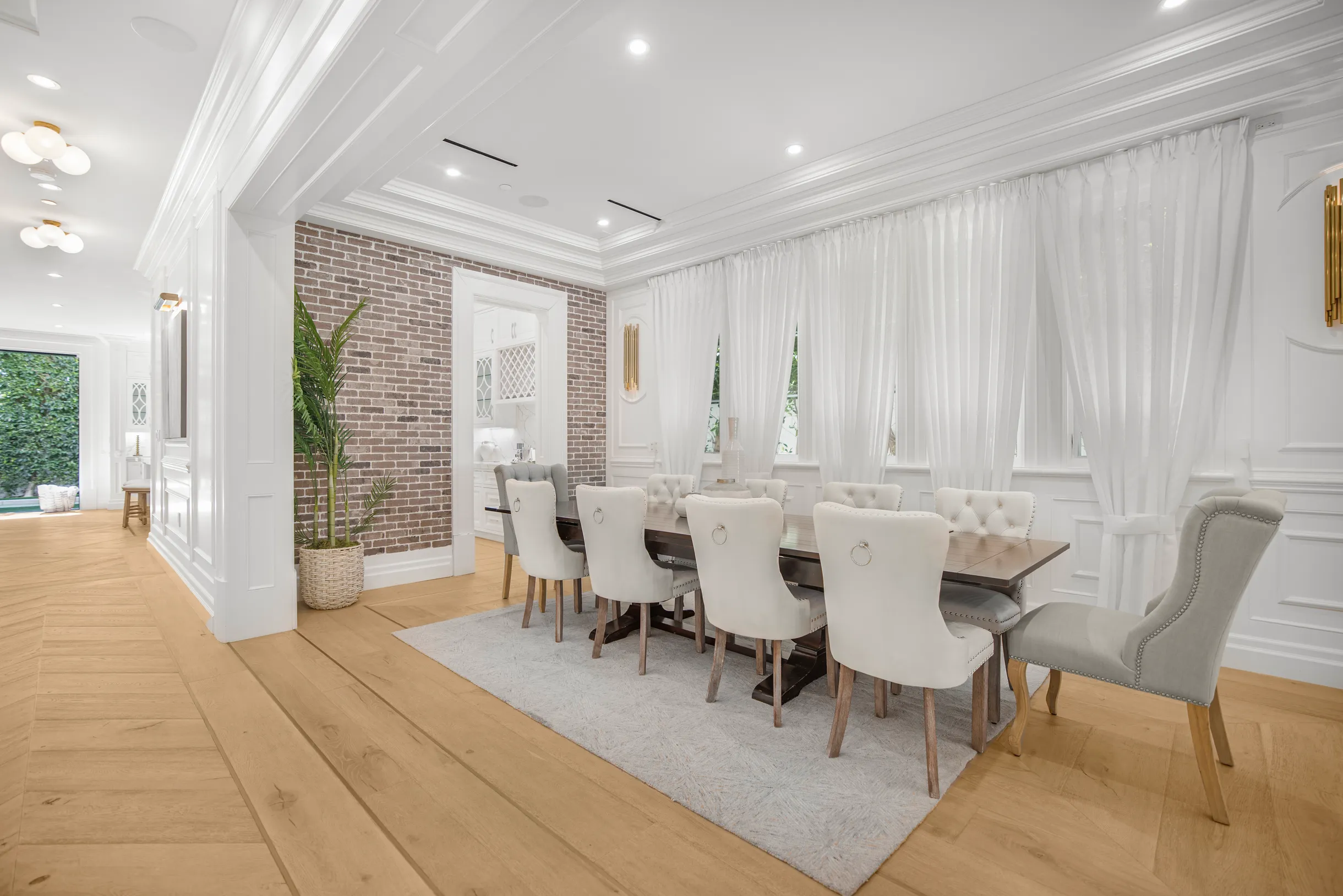 Wander Los Angeles Rosewood #6