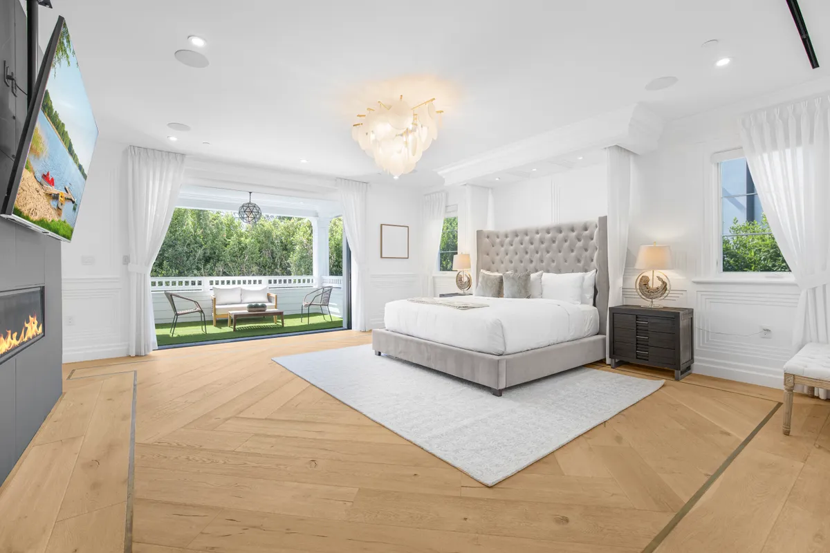 Bedroom 1 image