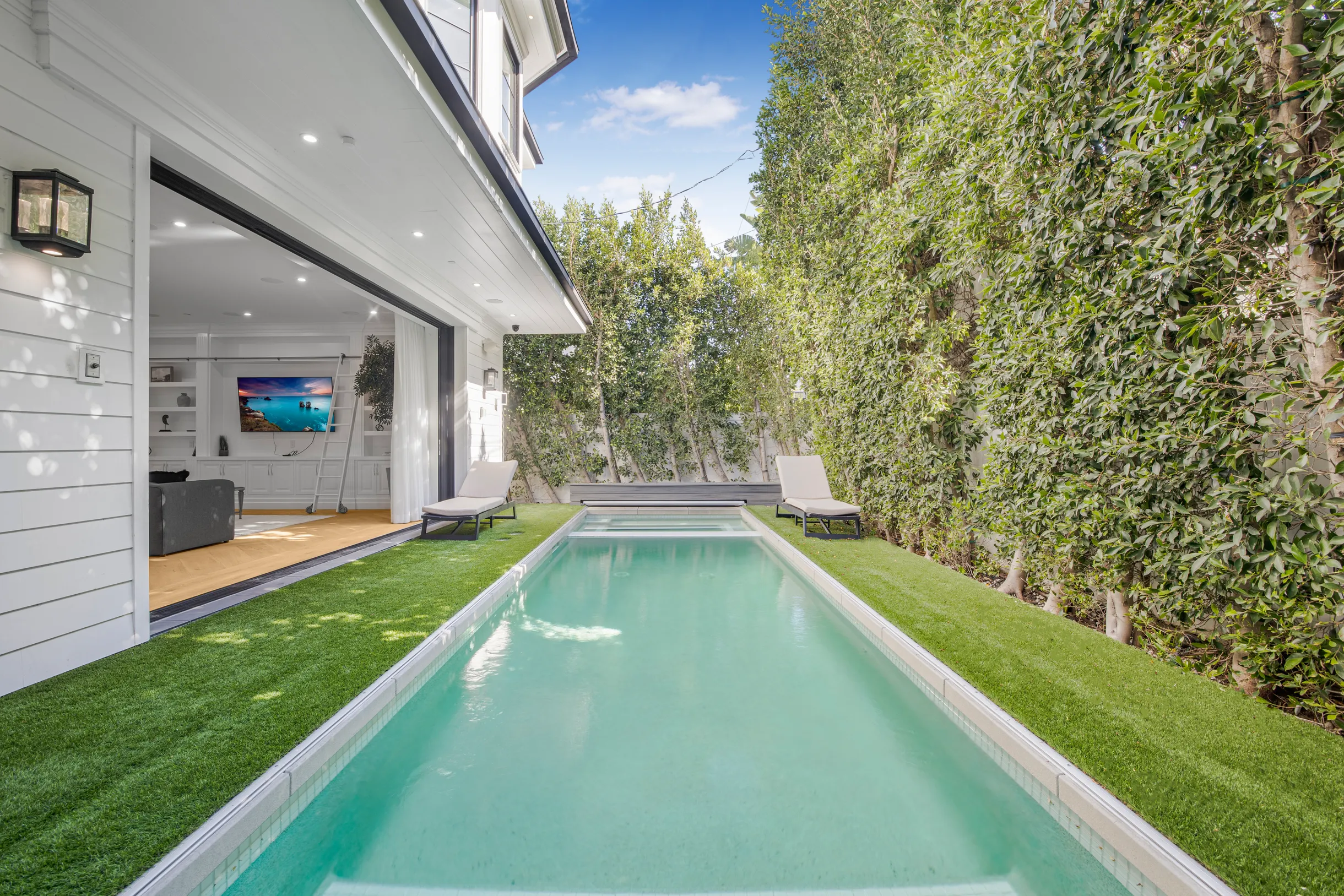 Wander Los Angeles Rosewood #39