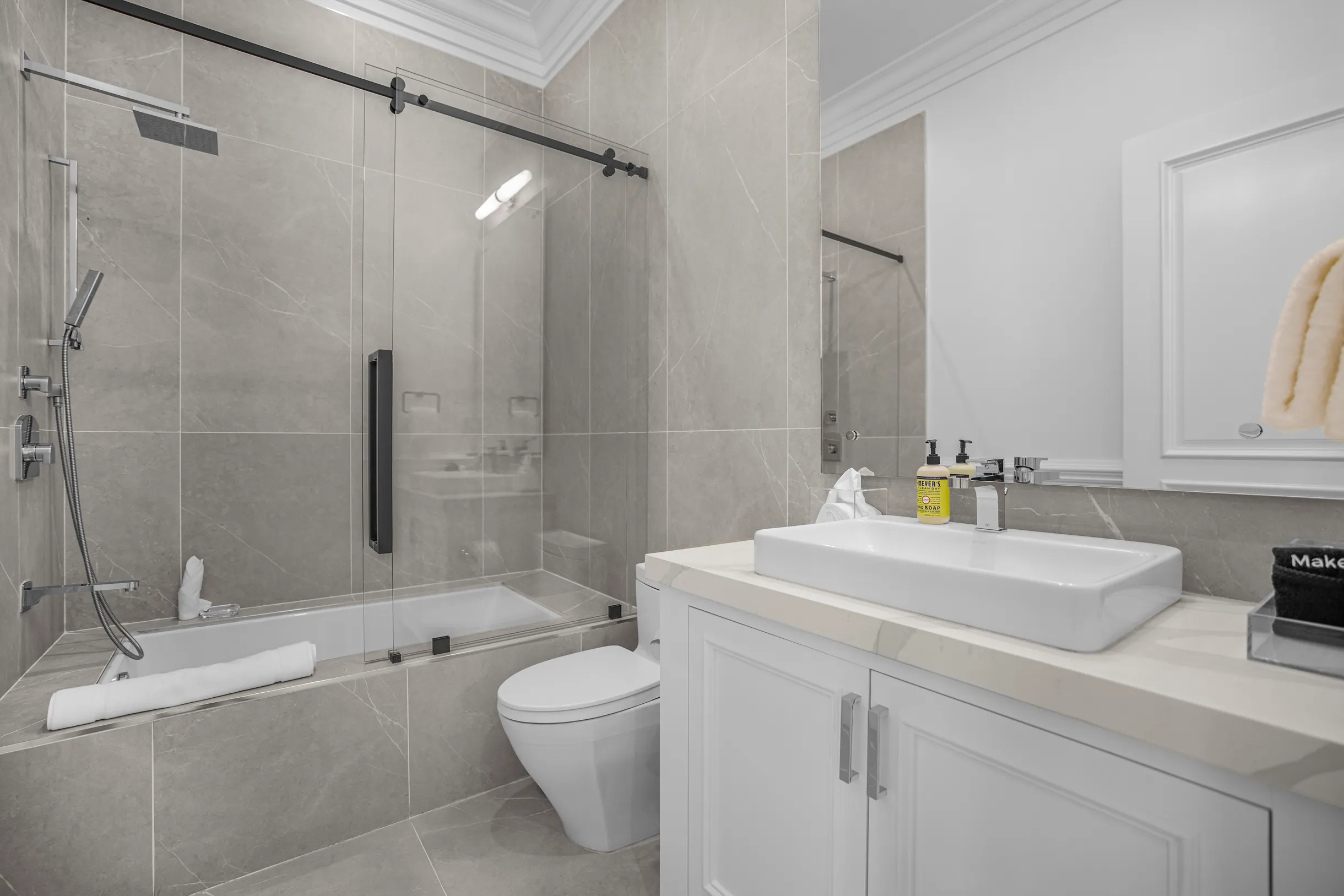 Wander Los Angeles Rosewood #16