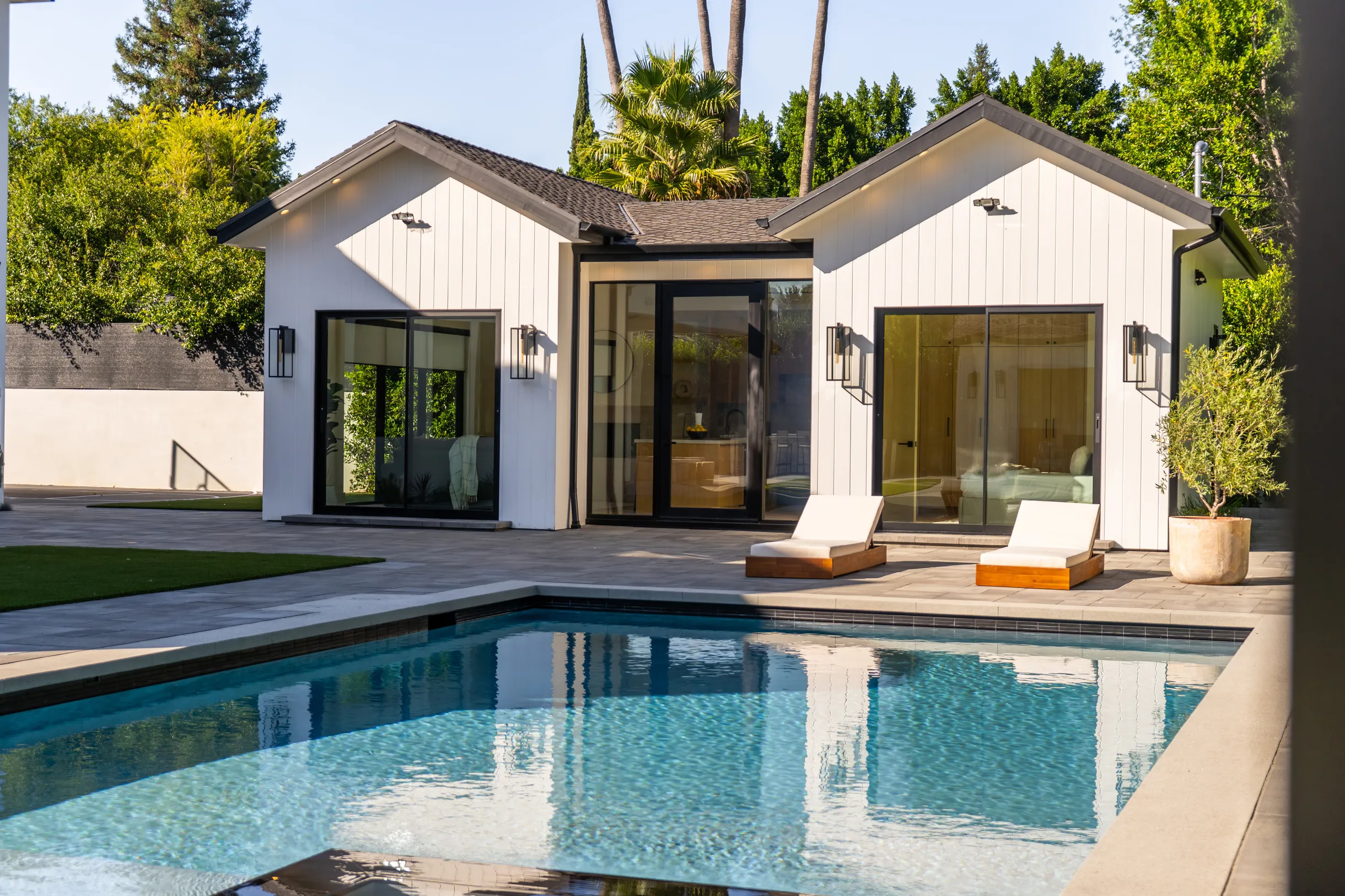Wander Encino Grove #2