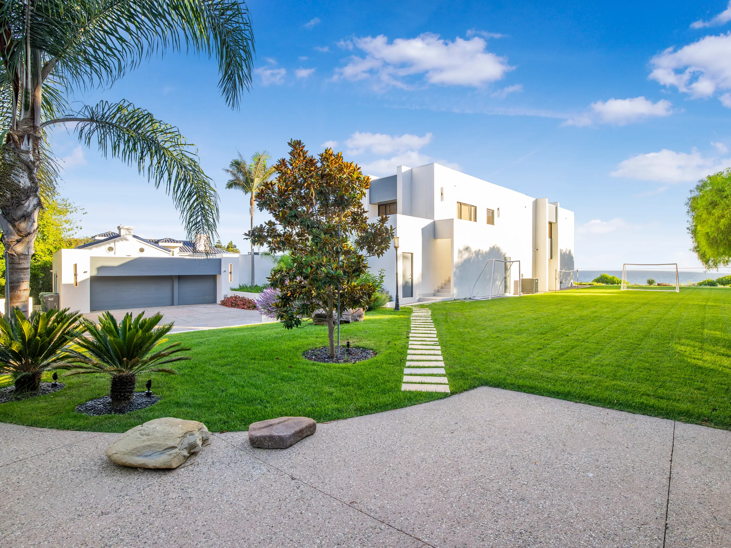 Wander Malibu Waves #63