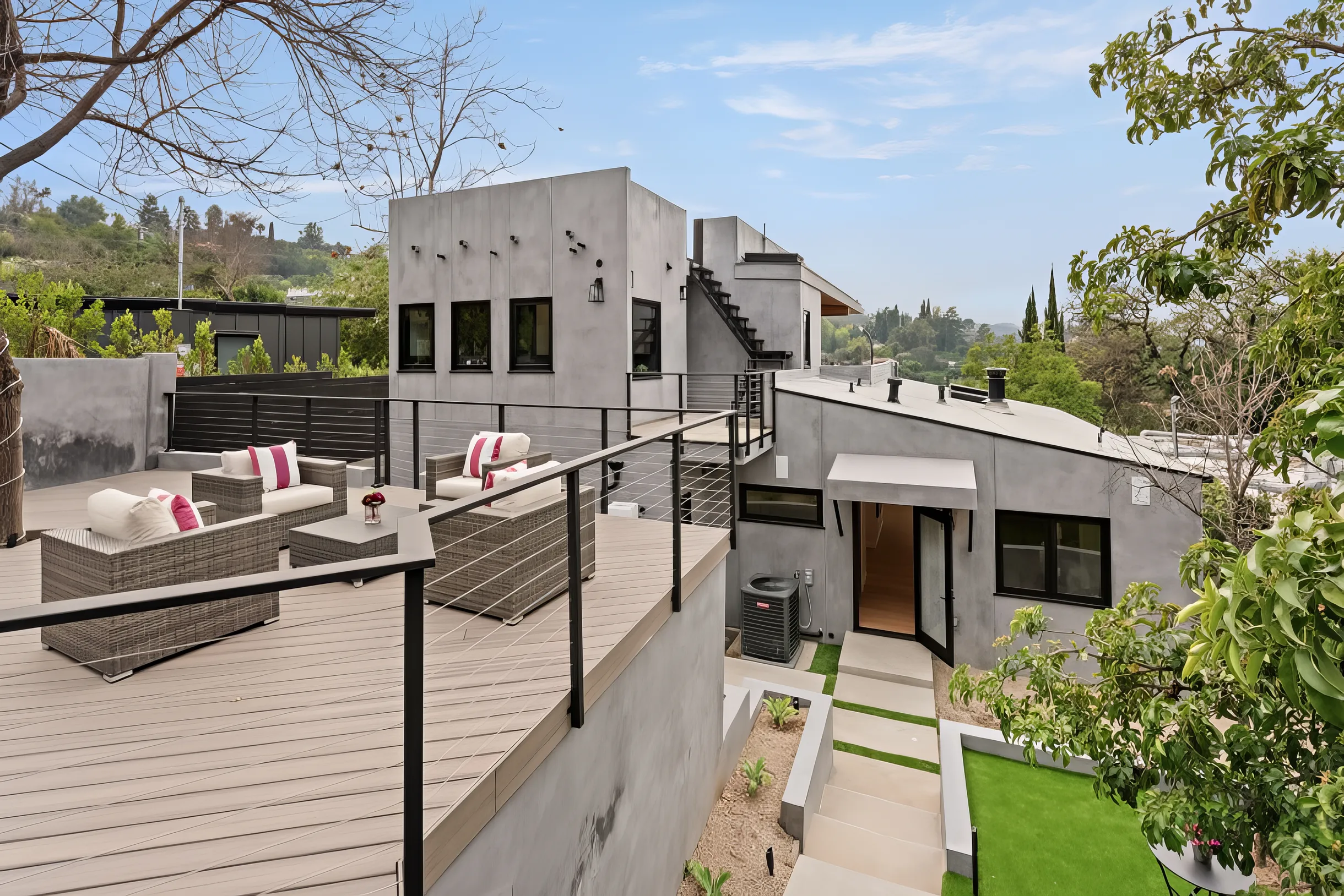 Wander Studio City Hills #29