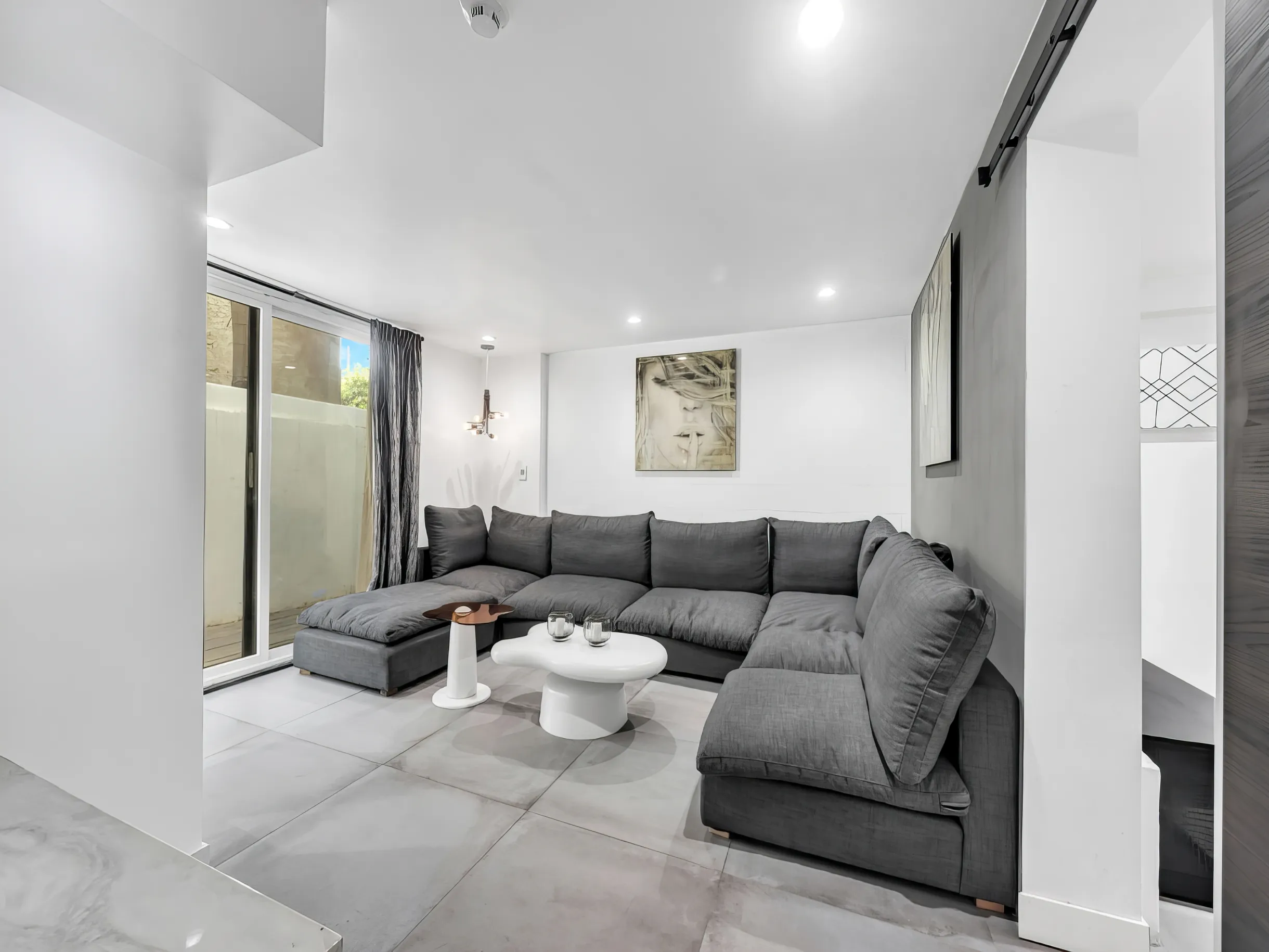 Wander Beverly Hills Sanctuary #16