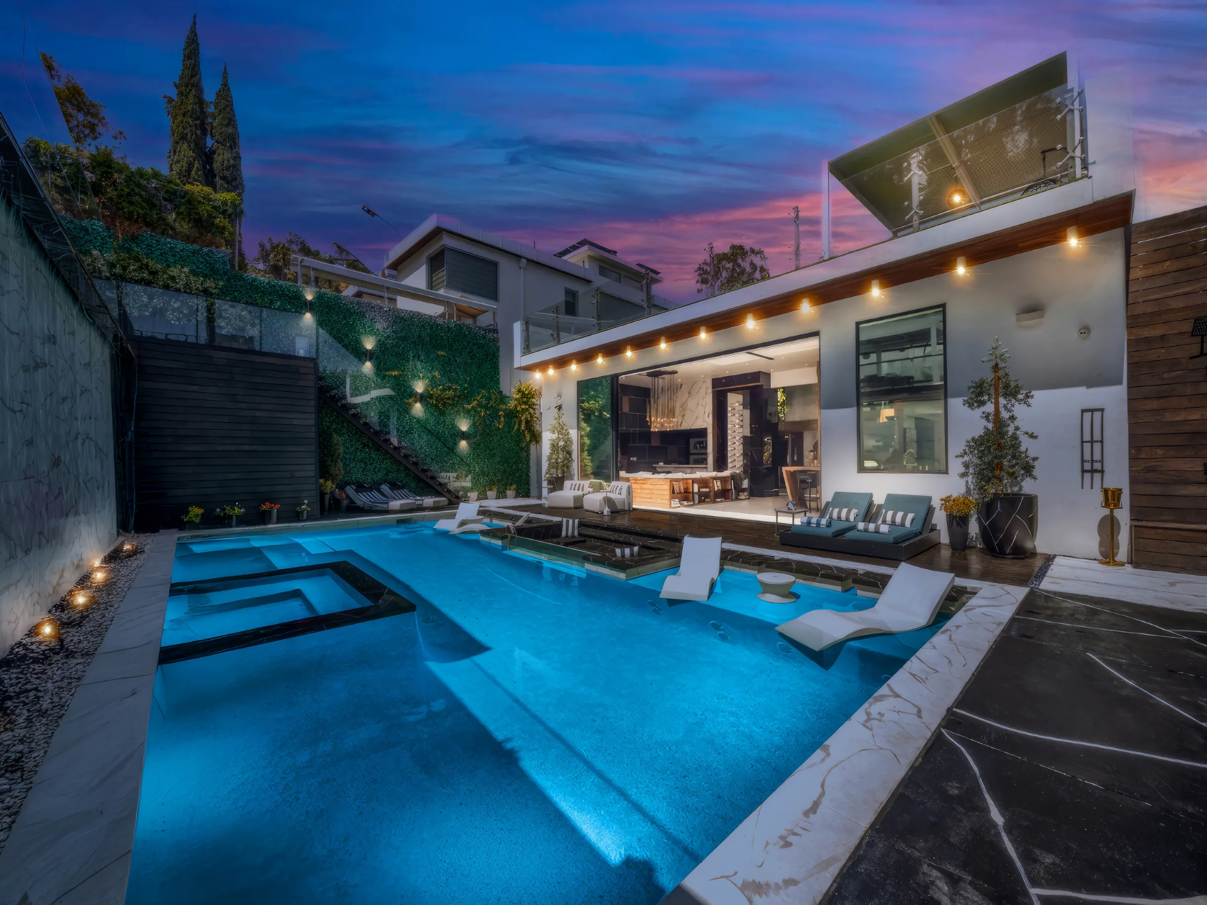 Wander Beverly Hills Sanctuary #18