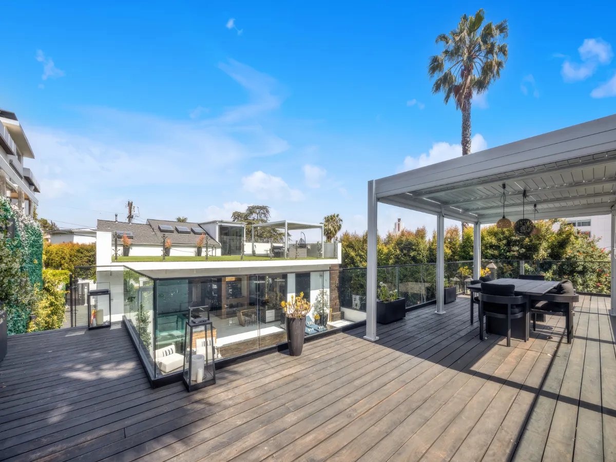 Wander Beverly Hills Sanctuary