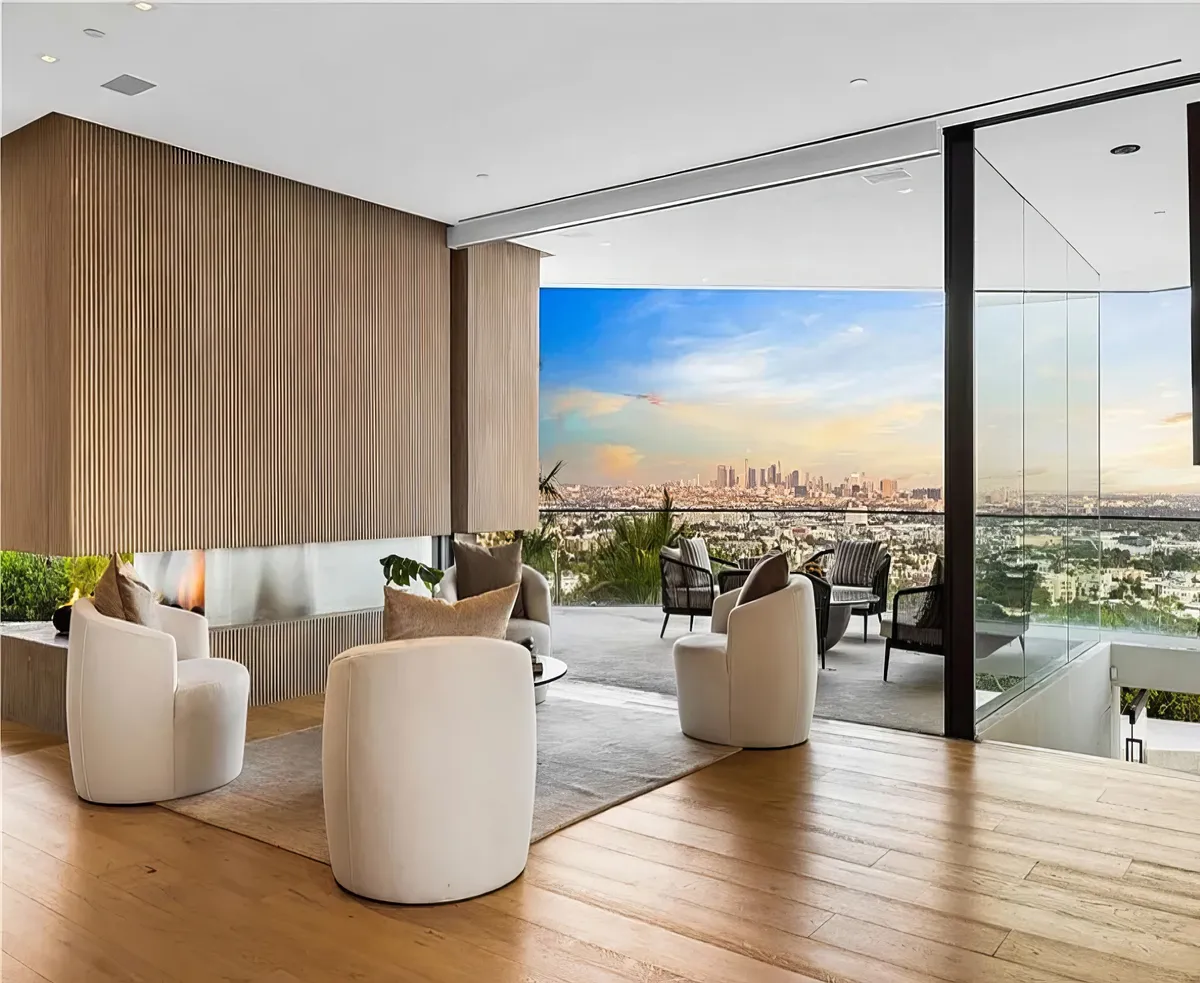 Wander Hollywood Hills Estate #23