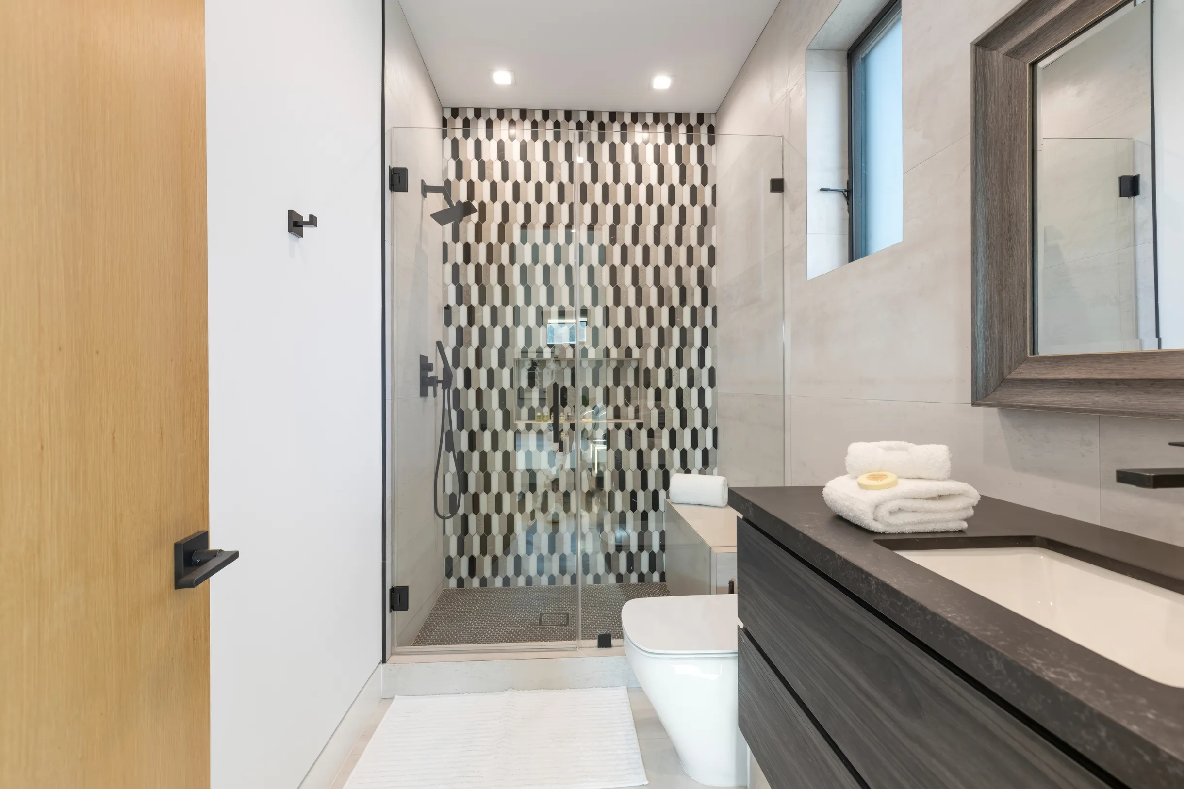 Wander Tarzana Modern #28