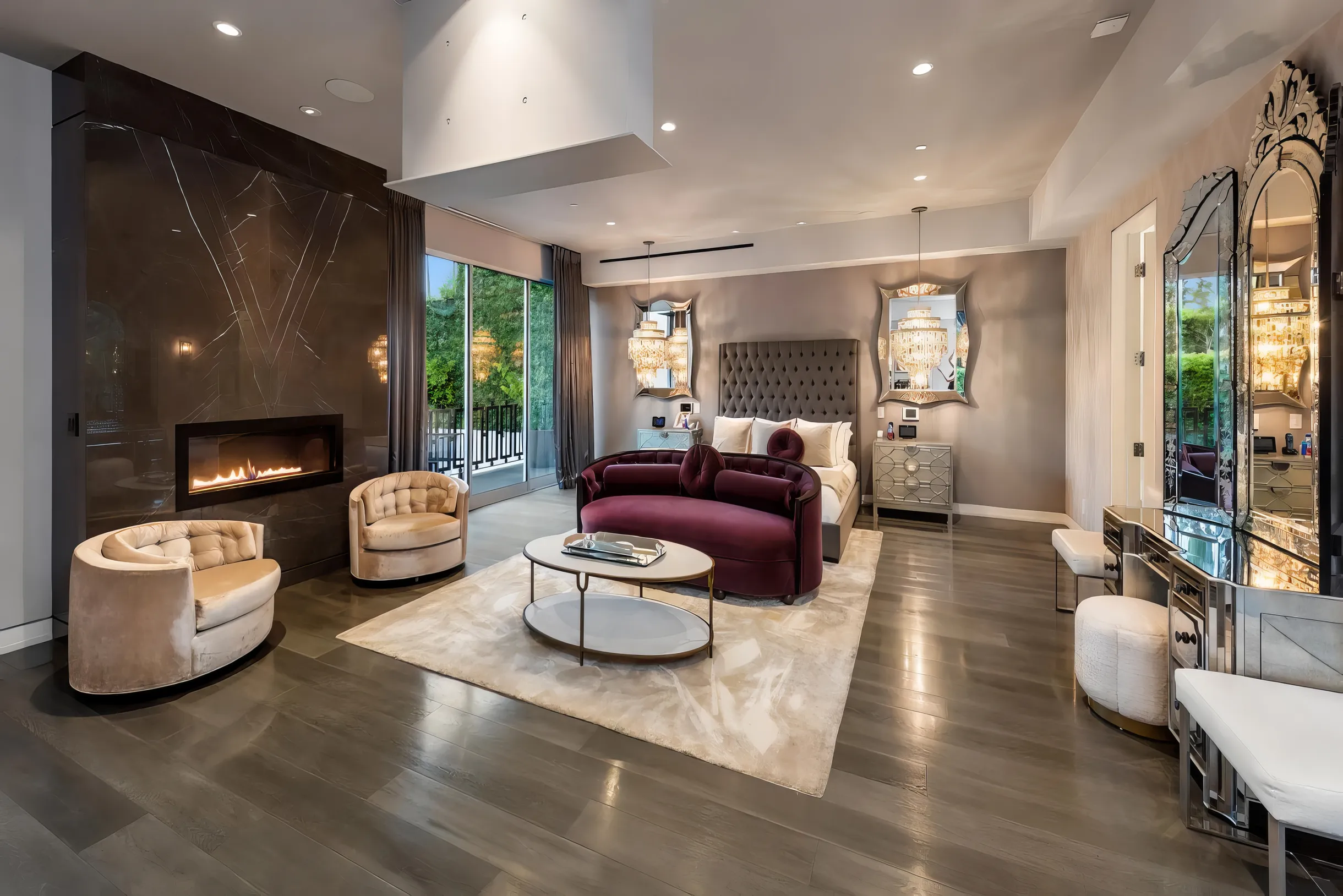 Wander West Hollywood Royale #44