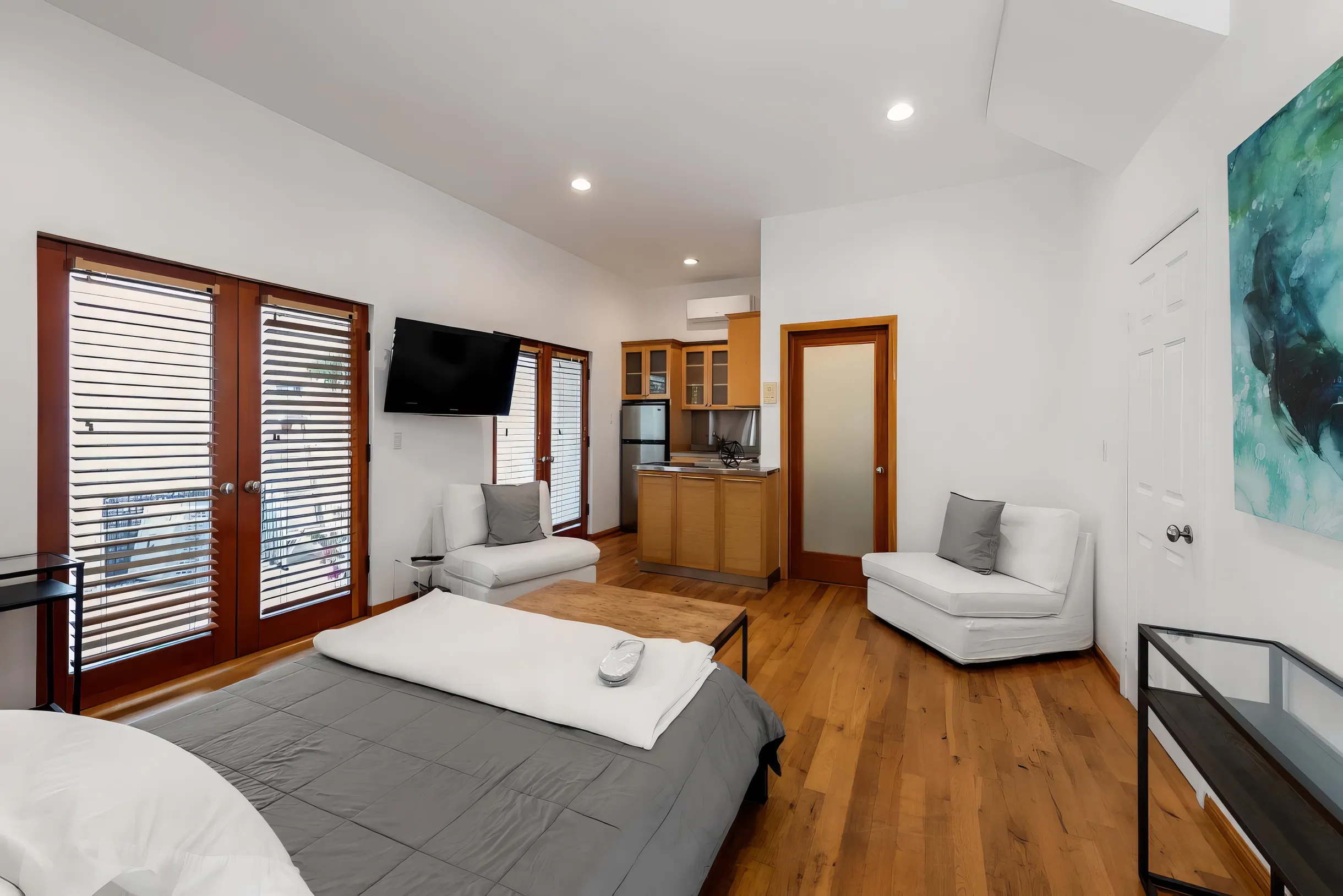 Wander West Hollywood Royale #45