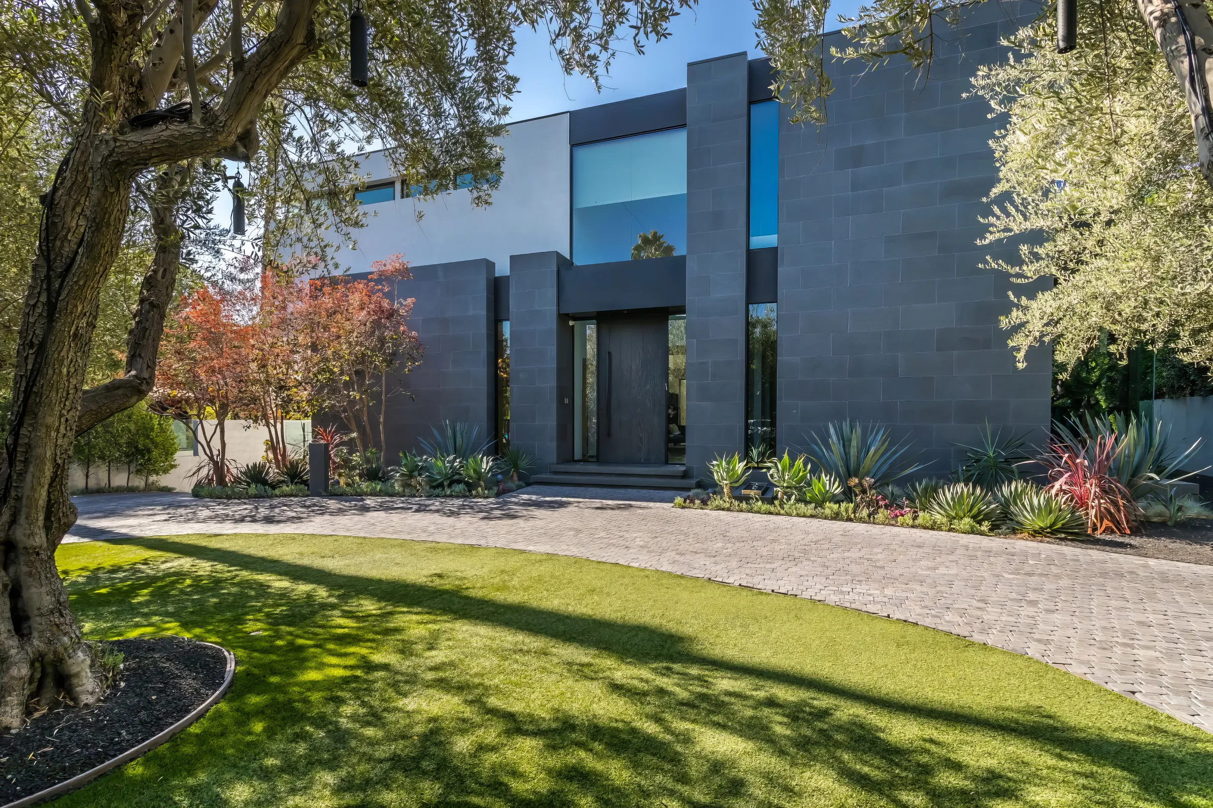 Wander Beverly Hills Golden #44