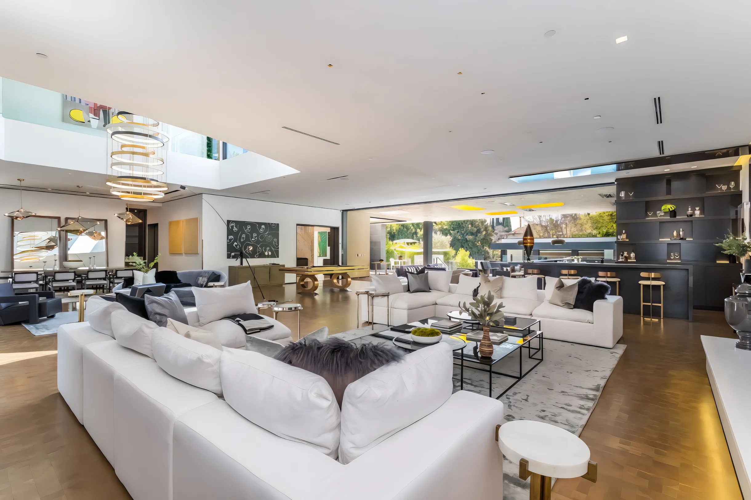 Wander Beverly Hills Golden #25