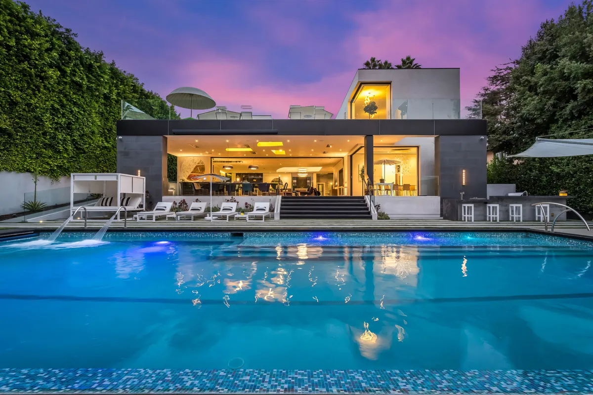 Wander Beverly Hills Golden #1