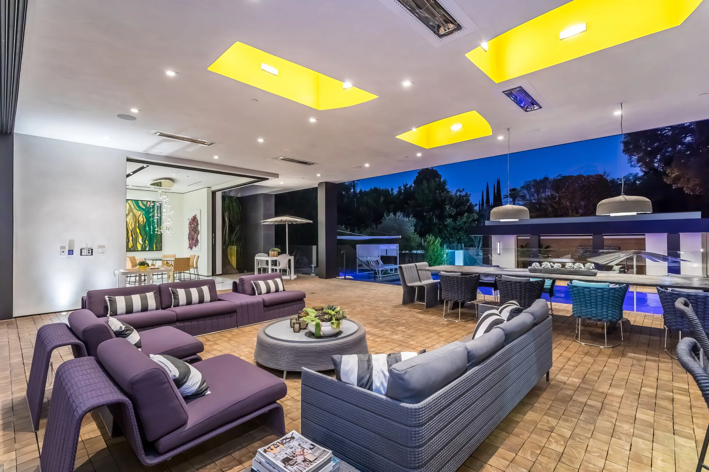 Wander Beverly Hills Golden #29