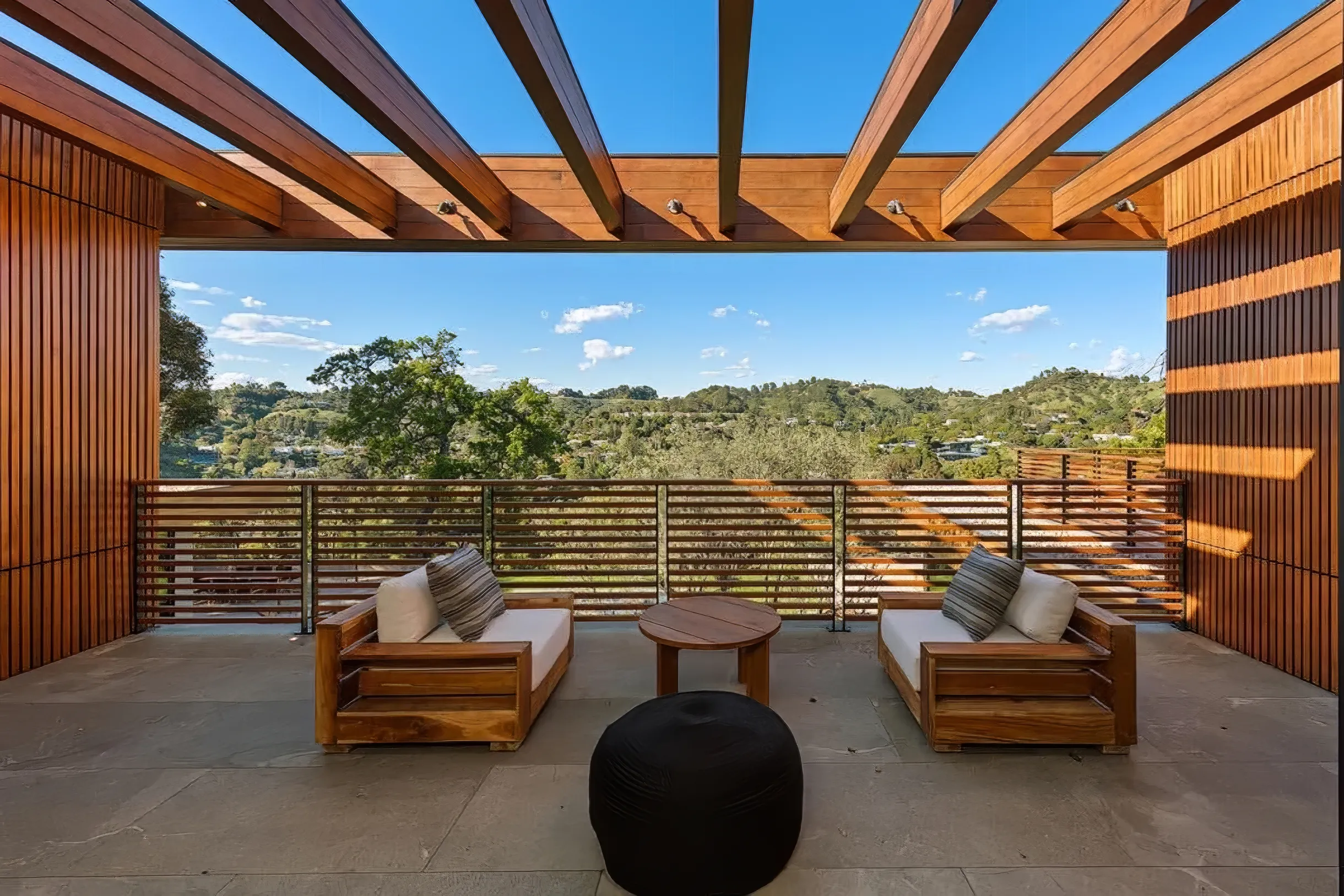 Wander Beverly Hills Oak #6