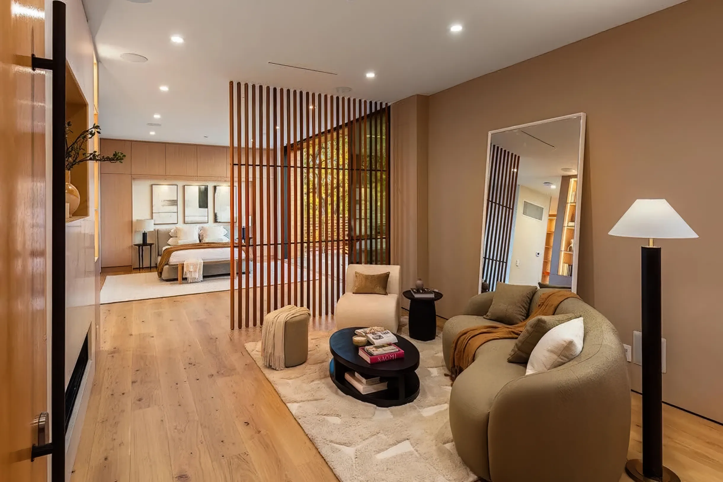 Wander Beverly Hills Oak #25