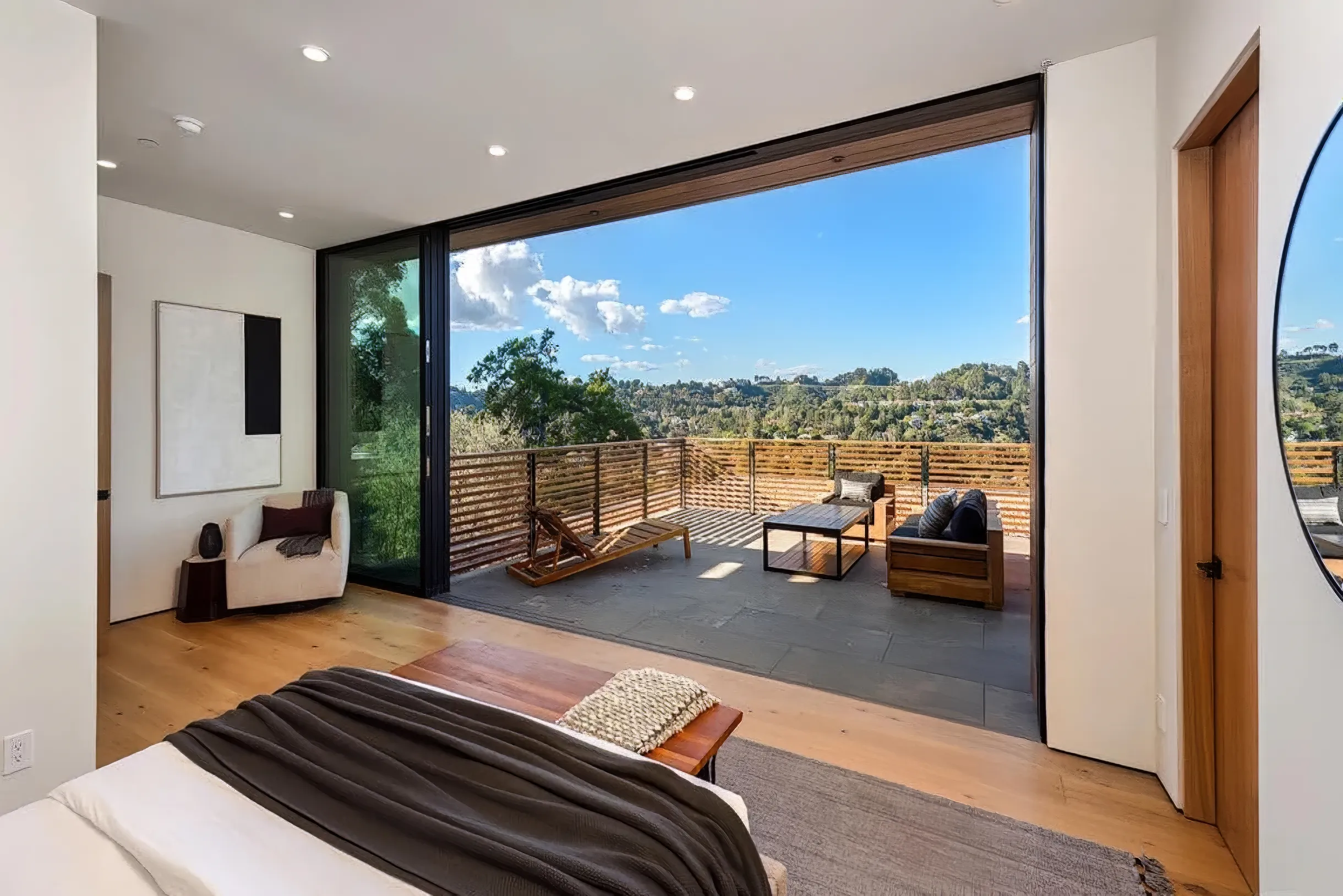 Wander Beverly Hills Oak #12