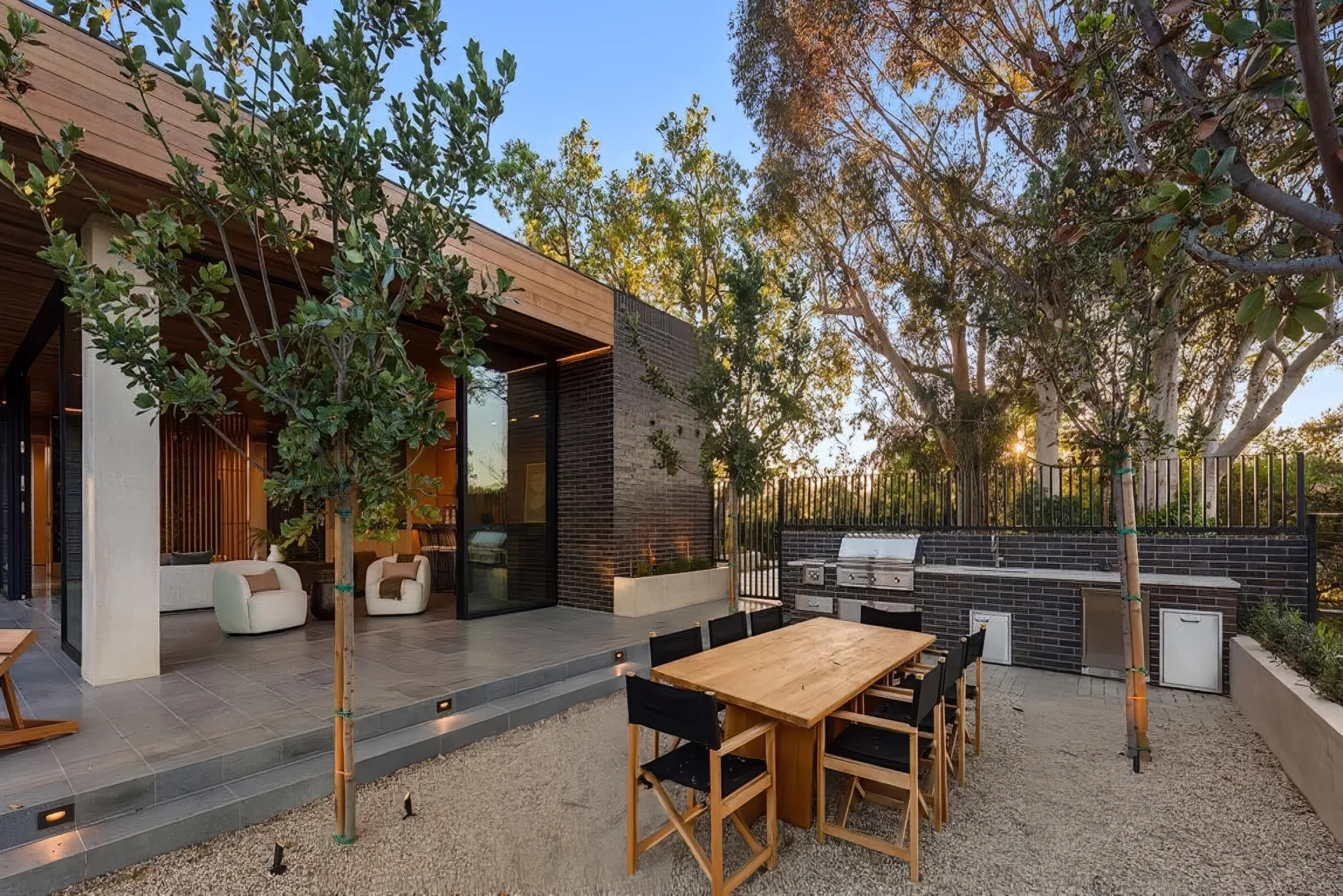 Wander Beverly Hills Oak #51