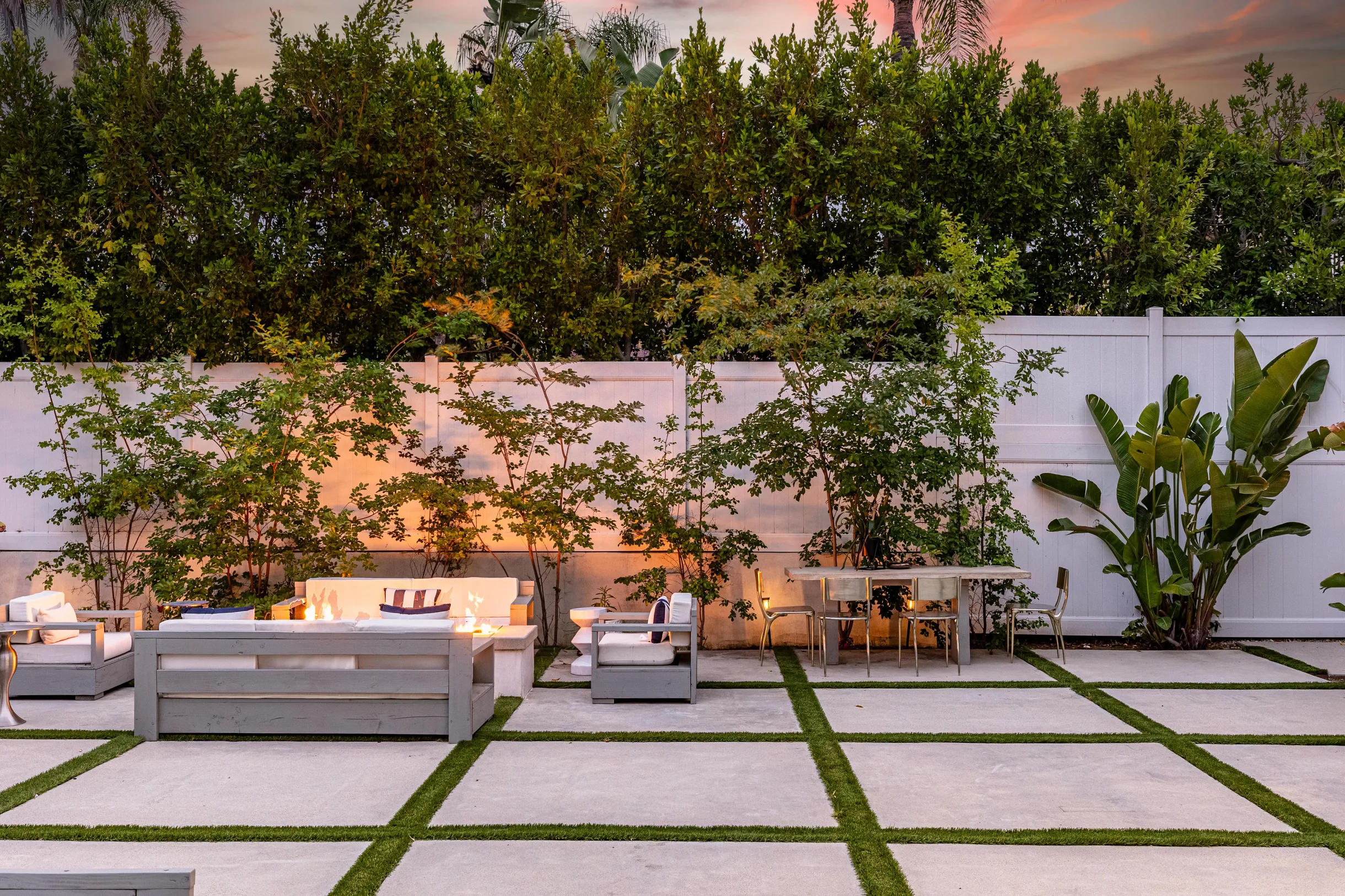 Wander Tarzana Retreat #38