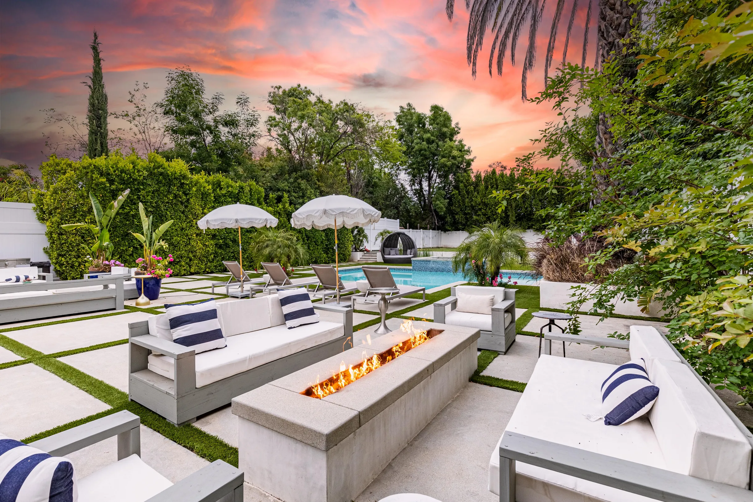 Wander Tarzana Retreat #2