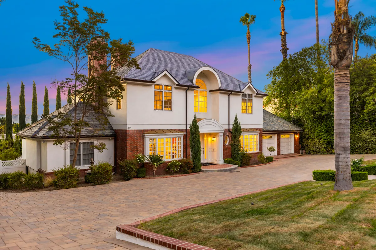 Wander Sherman Oaks Vista #1