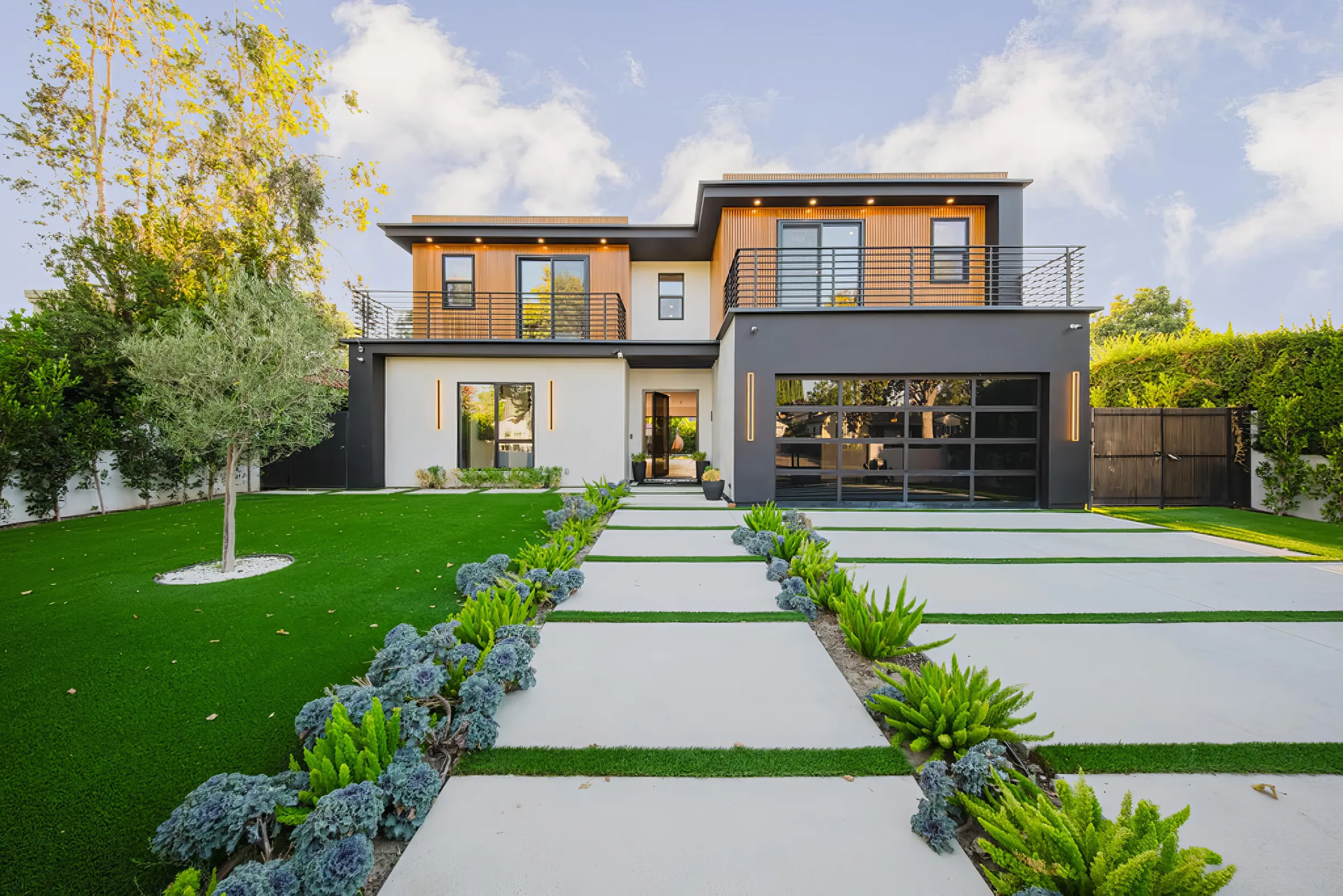 Wander Sherman Oaks Villa #55