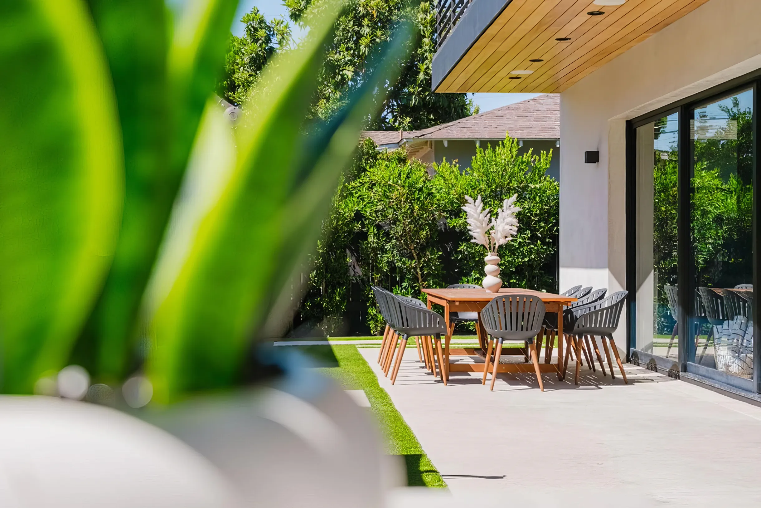 Wander Sherman Oaks Villa #38