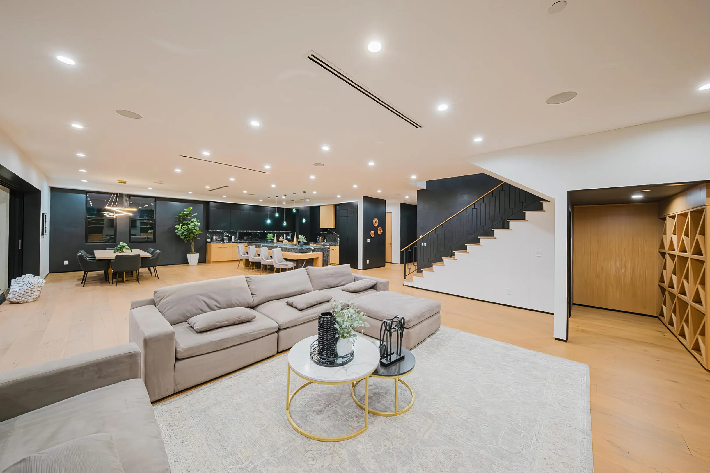 Wander Sherman Oaks Villa #68