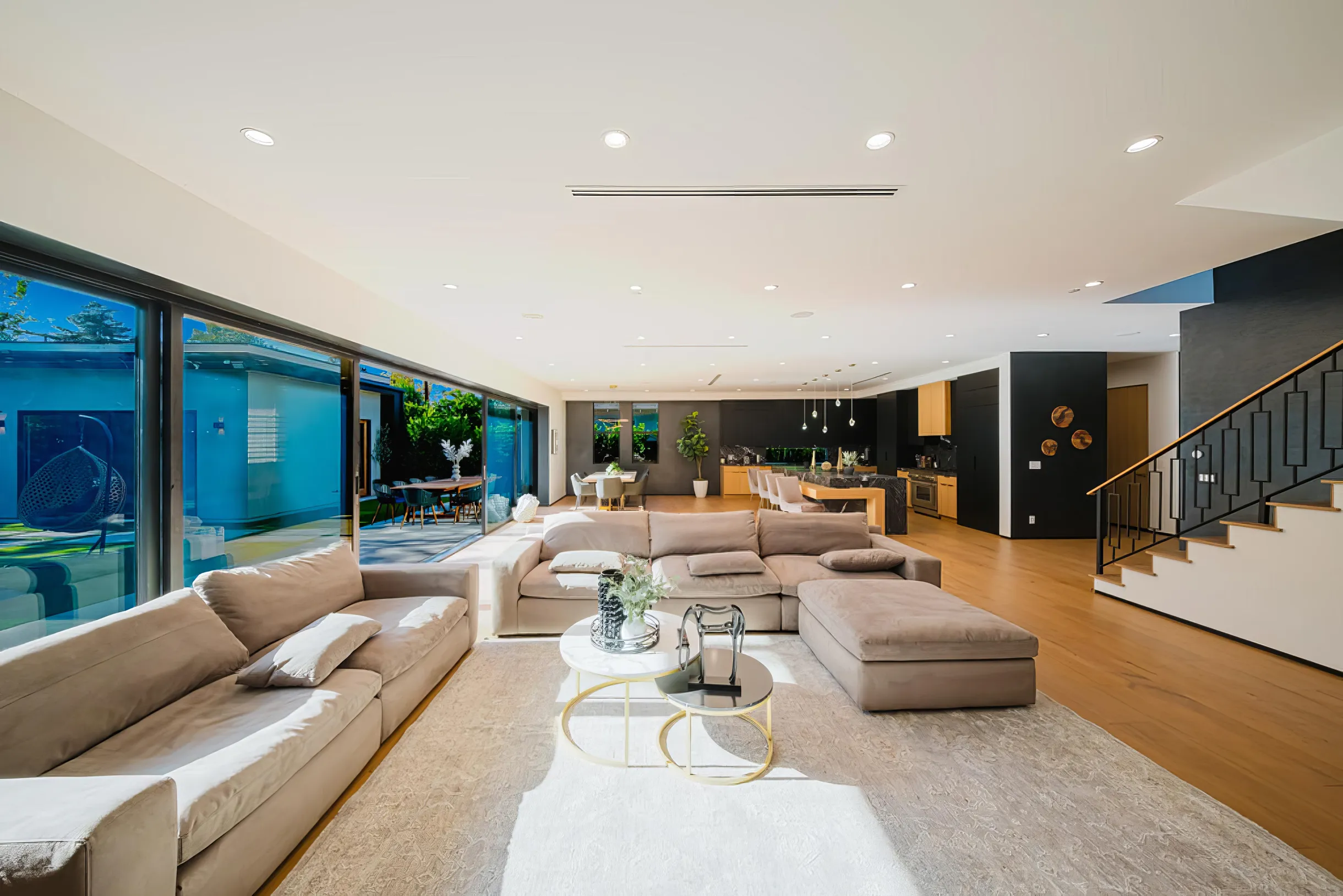 Wander Sherman Oaks Villa #63