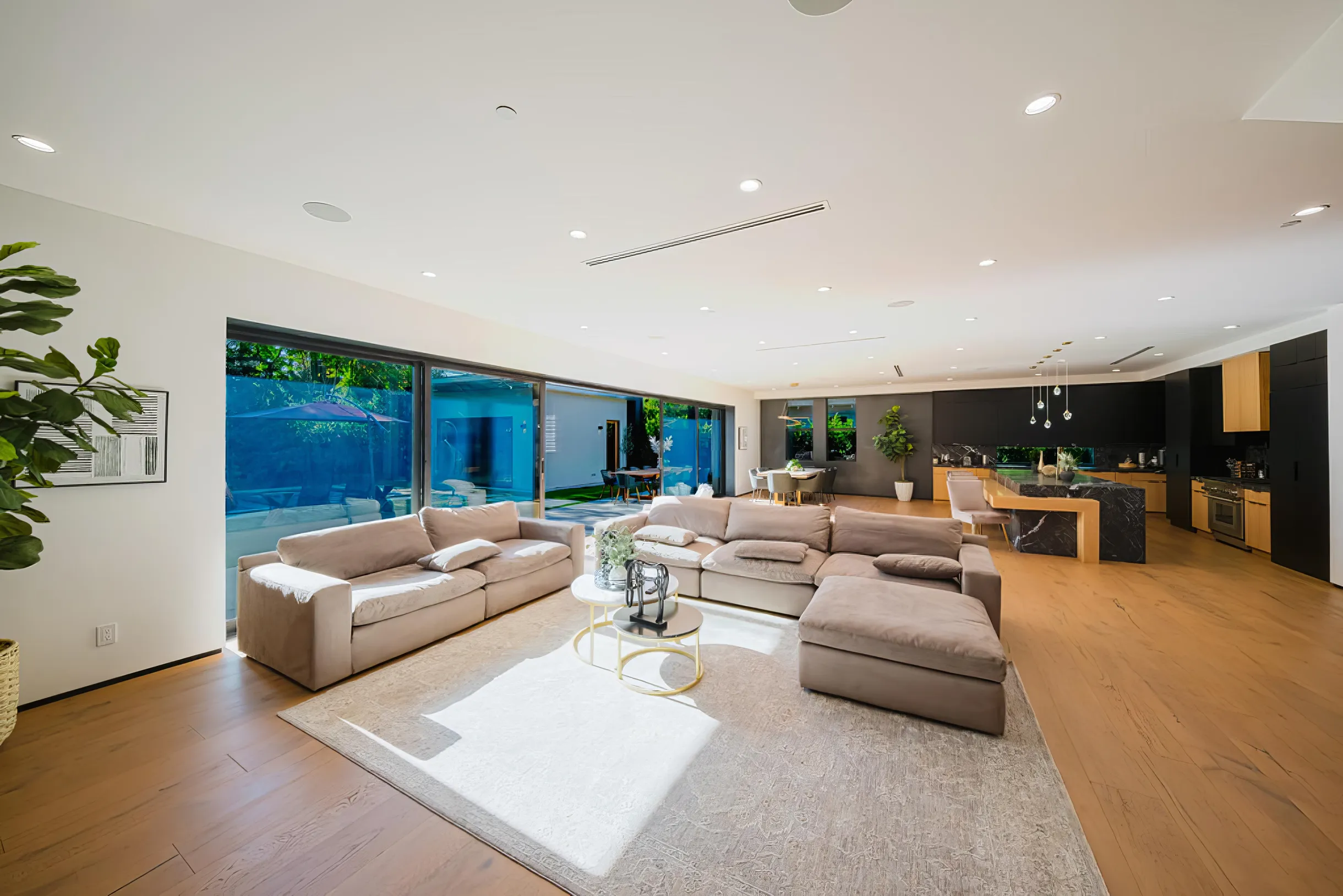 Wander Sherman Oaks Villa #58