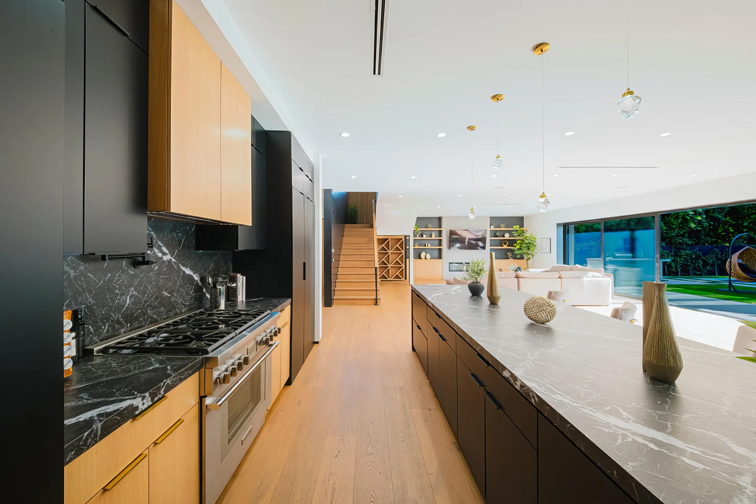 Wander Sherman Oaks Villa #21