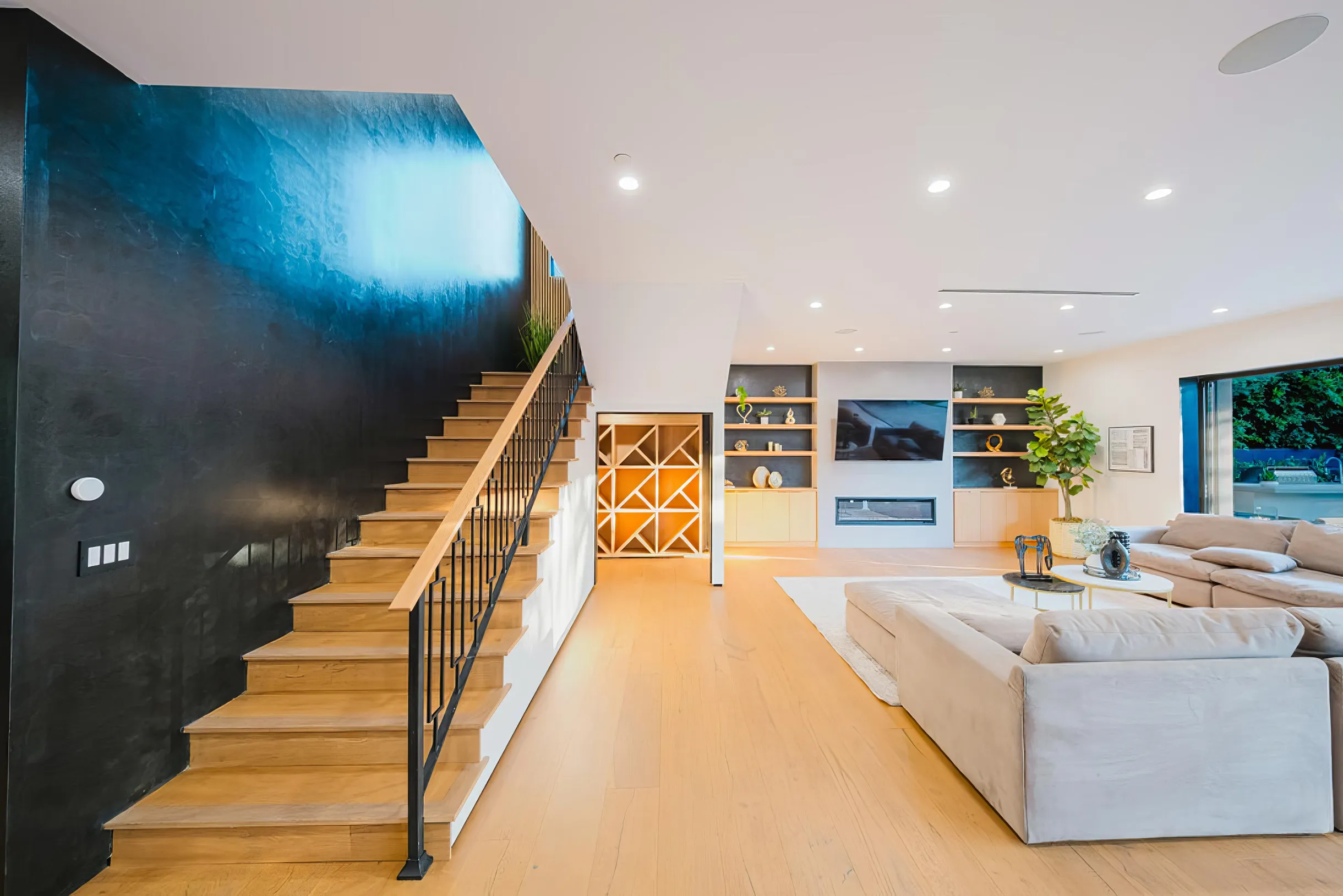 Wander Sherman Oaks Villa #8