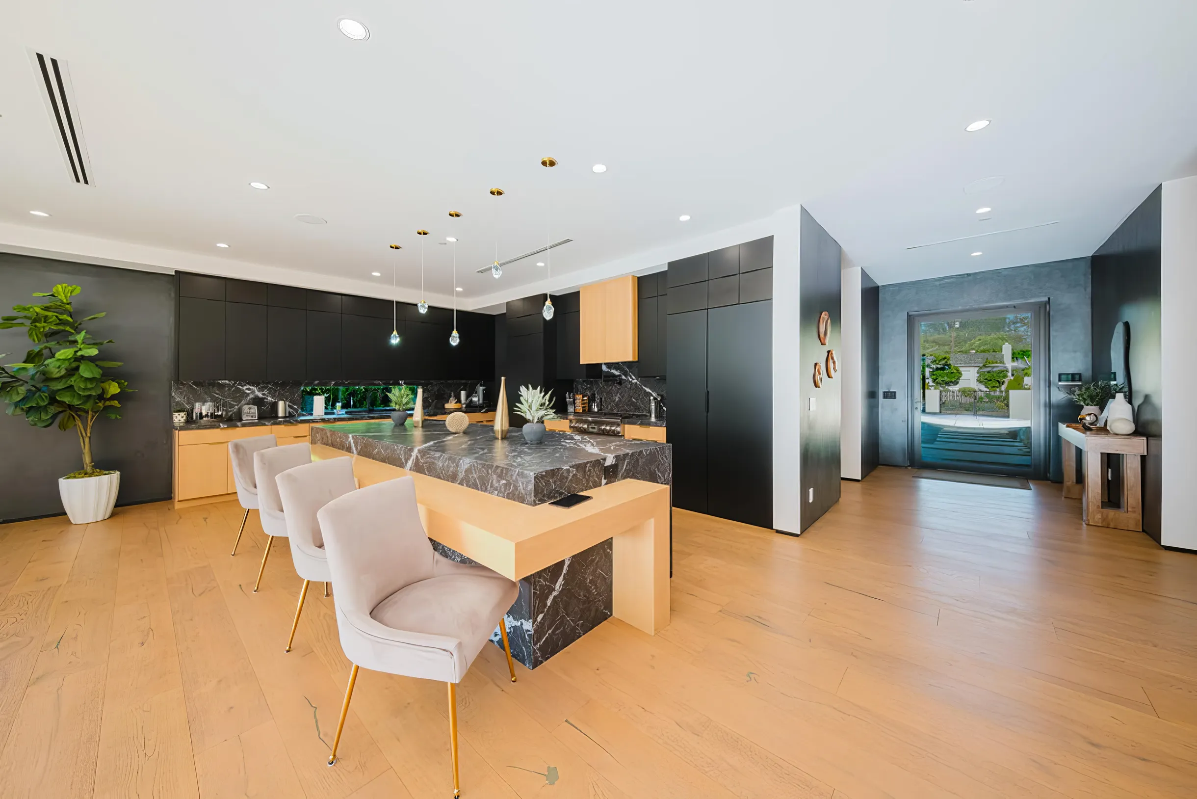 Wander Sherman Oaks Villa #64