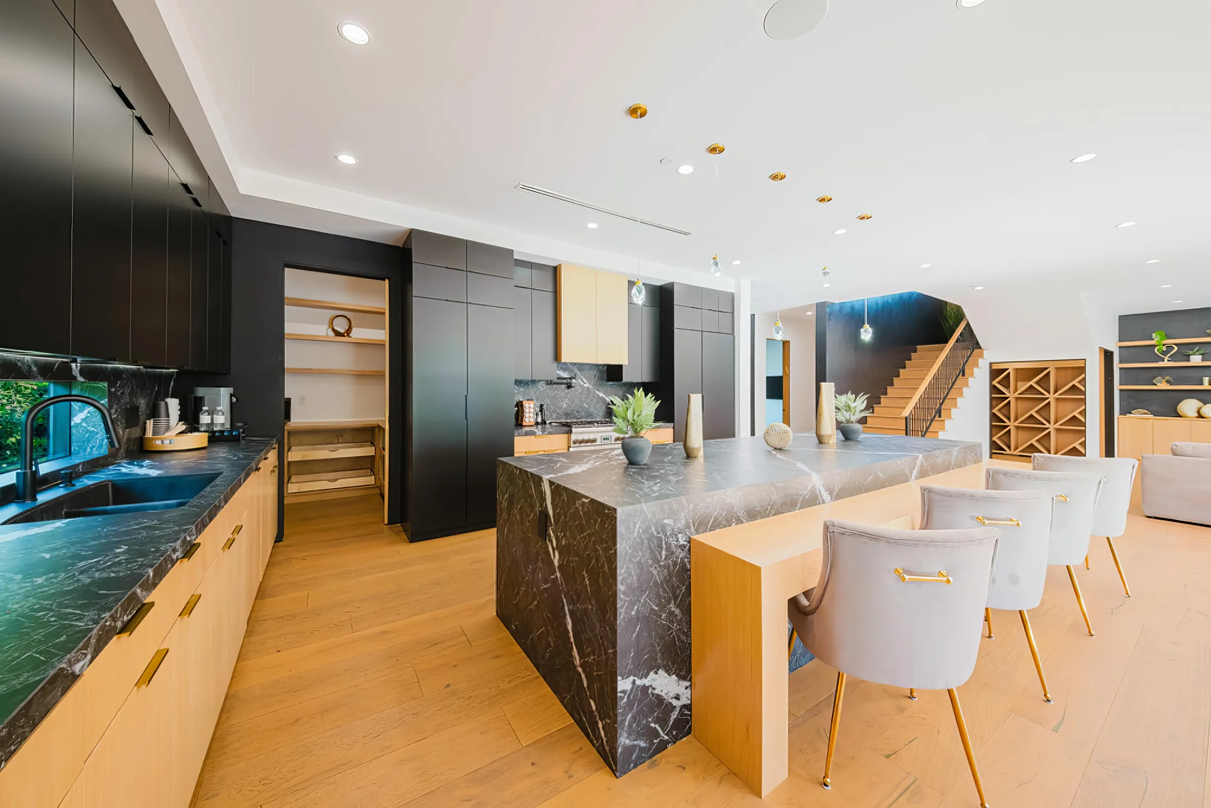 Wander Sherman Oaks Villa #50