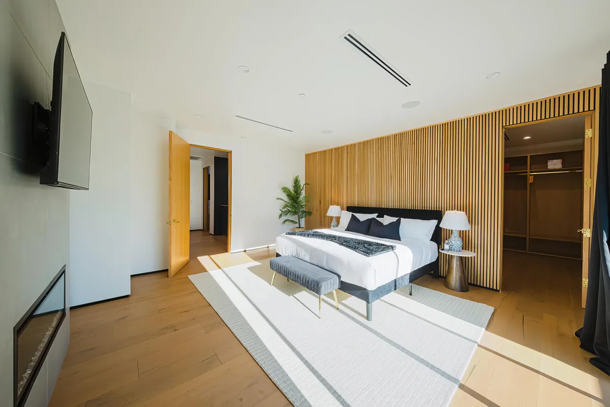 Bedroom 1 image