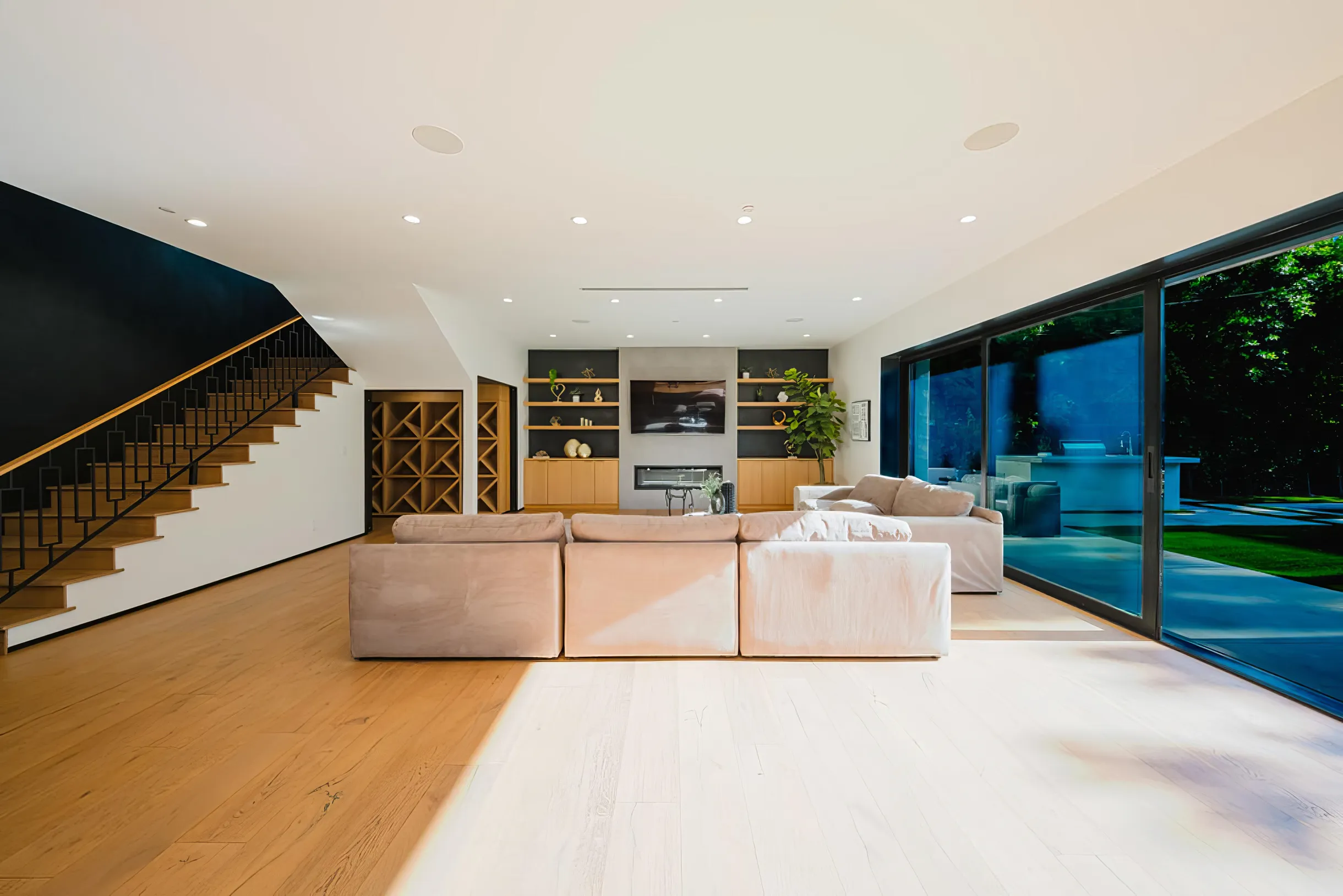 Wander Sherman Oaks Villa #71