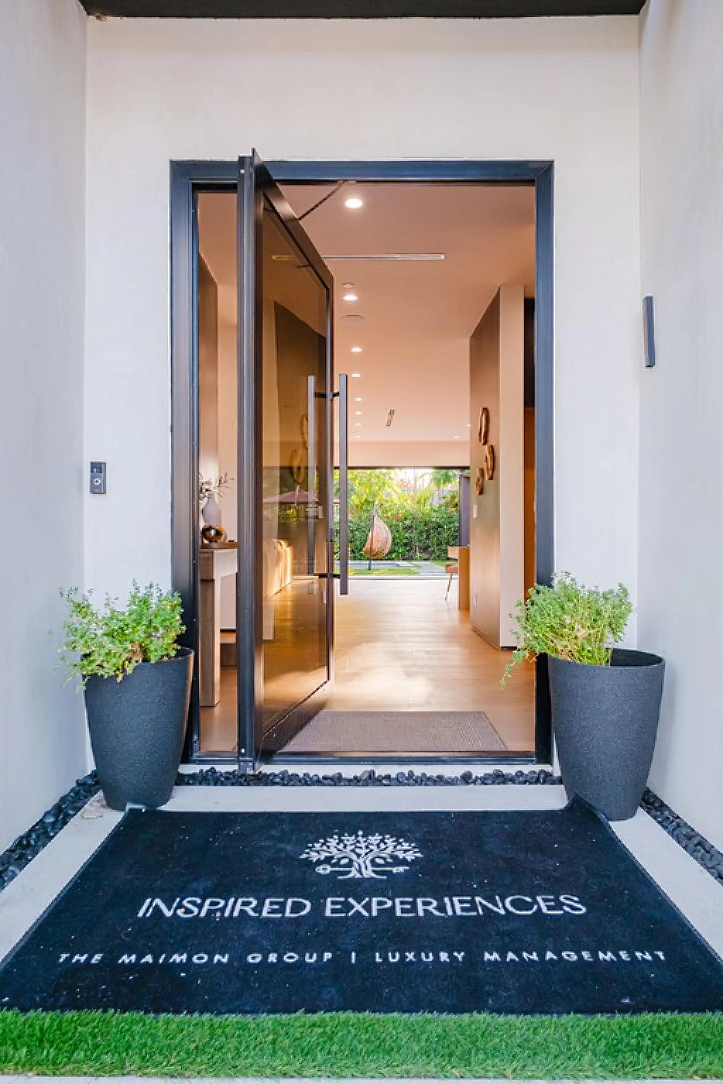 Wander Sherman Oaks Villa #14