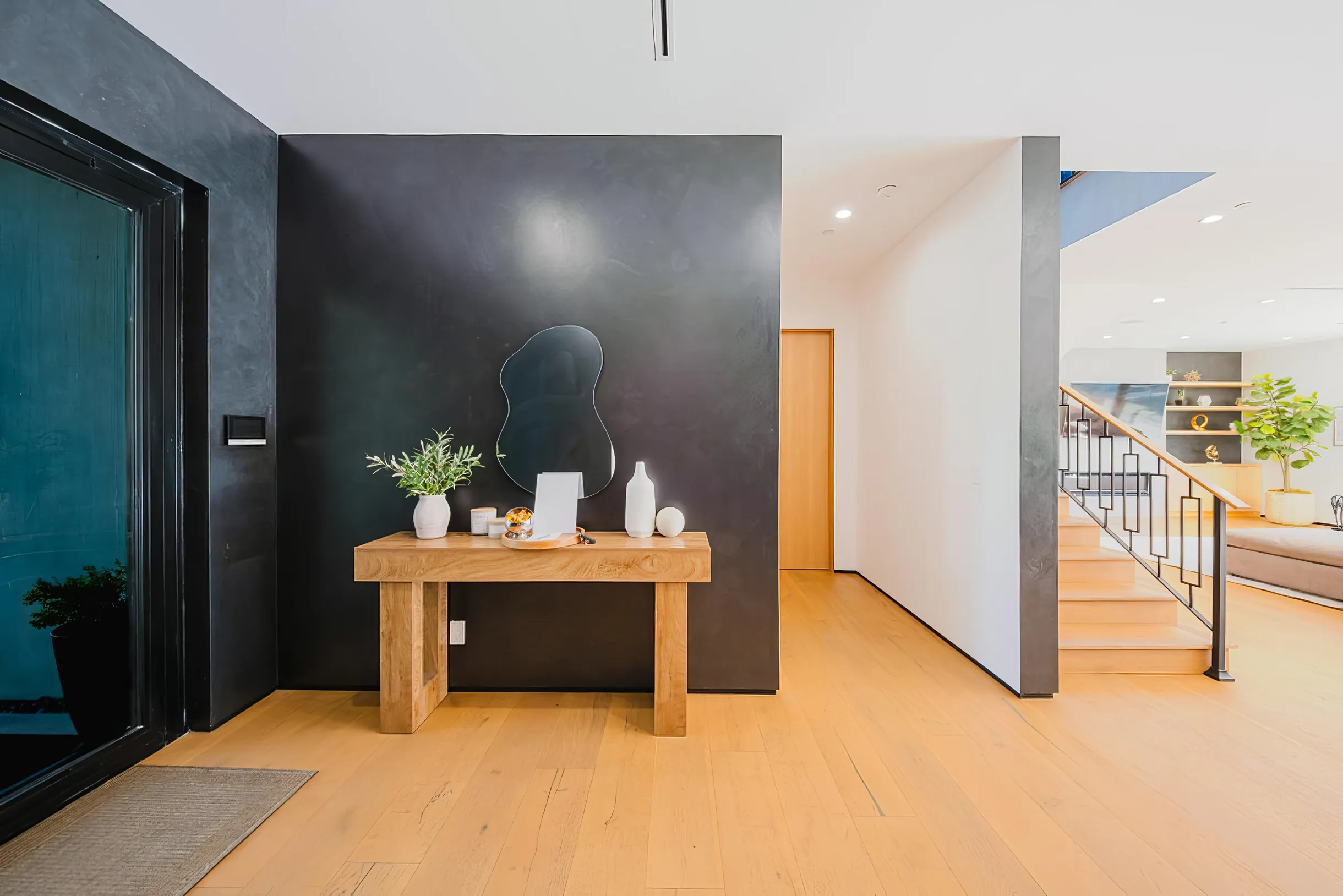 Wander Sherman Oaks Villa #44