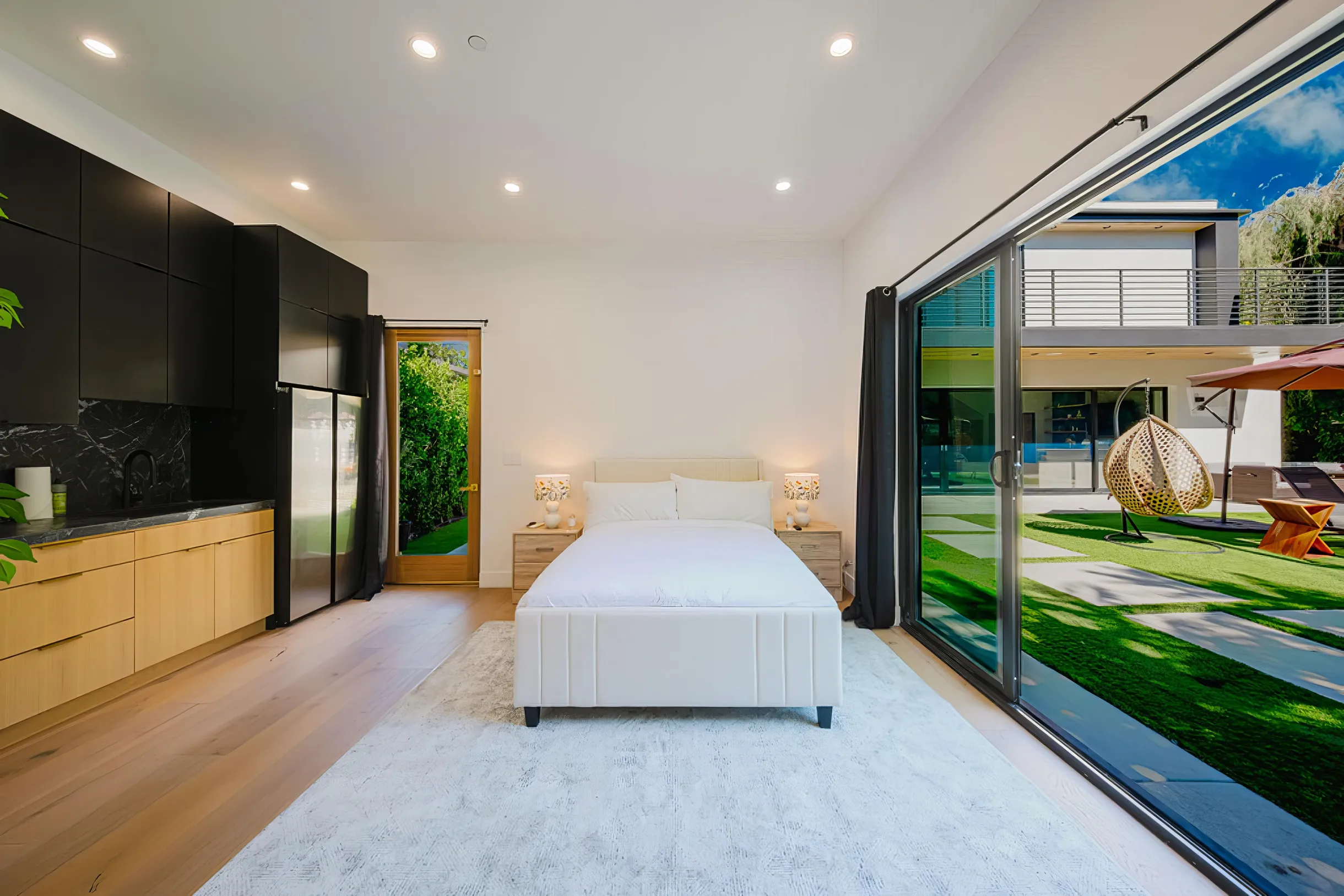 Wander Sherman Oaks Villa #15